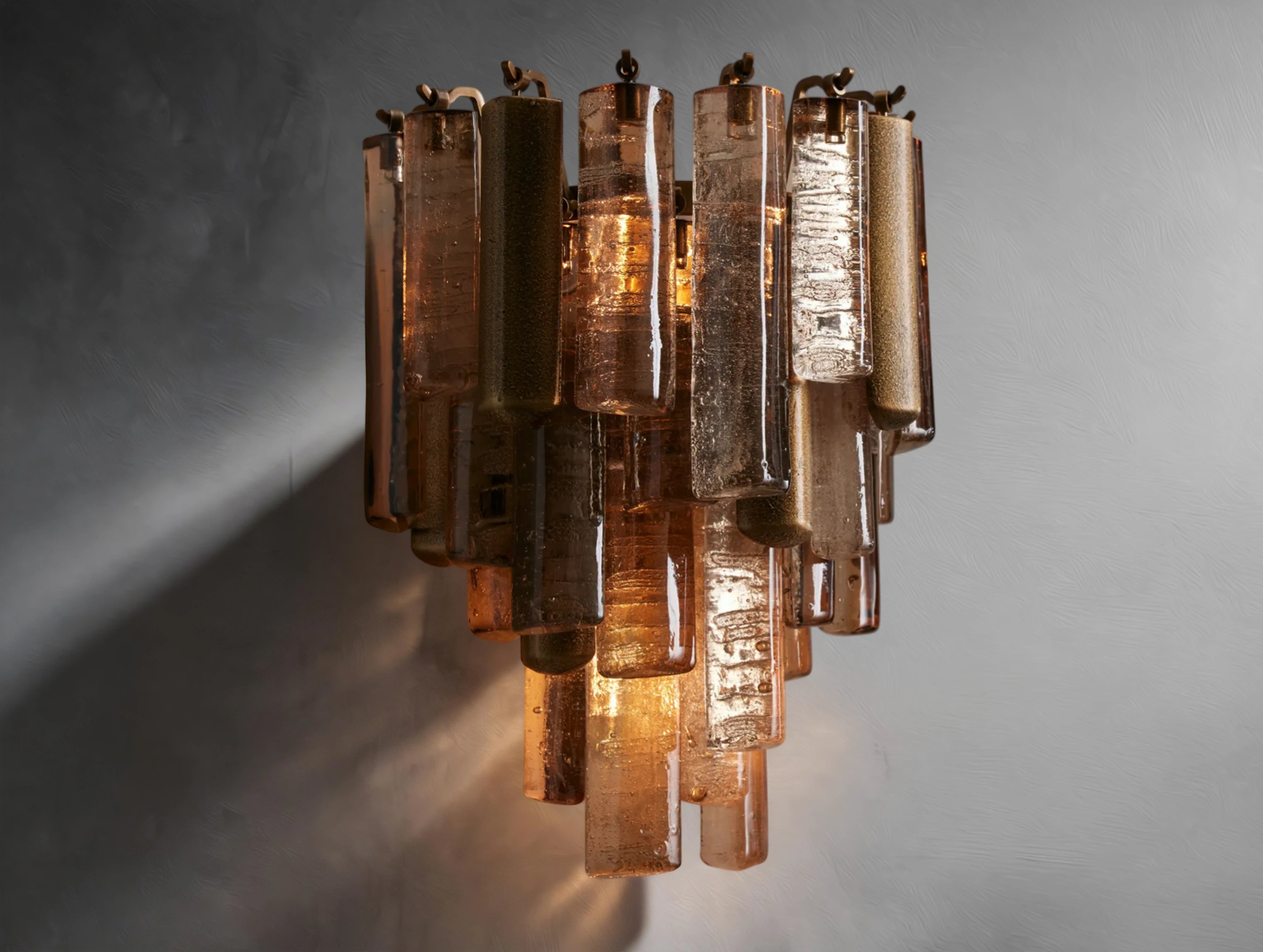 Nova Sconce