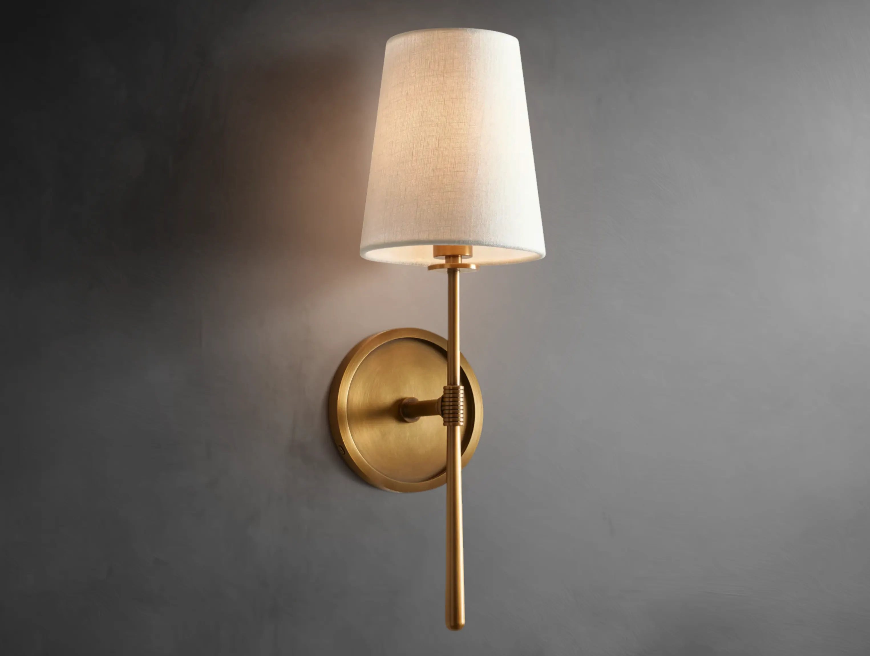 Rardos Sconce