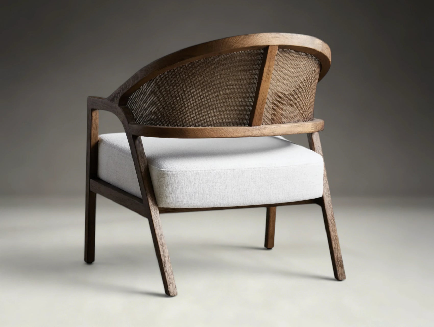 Aimay Chair