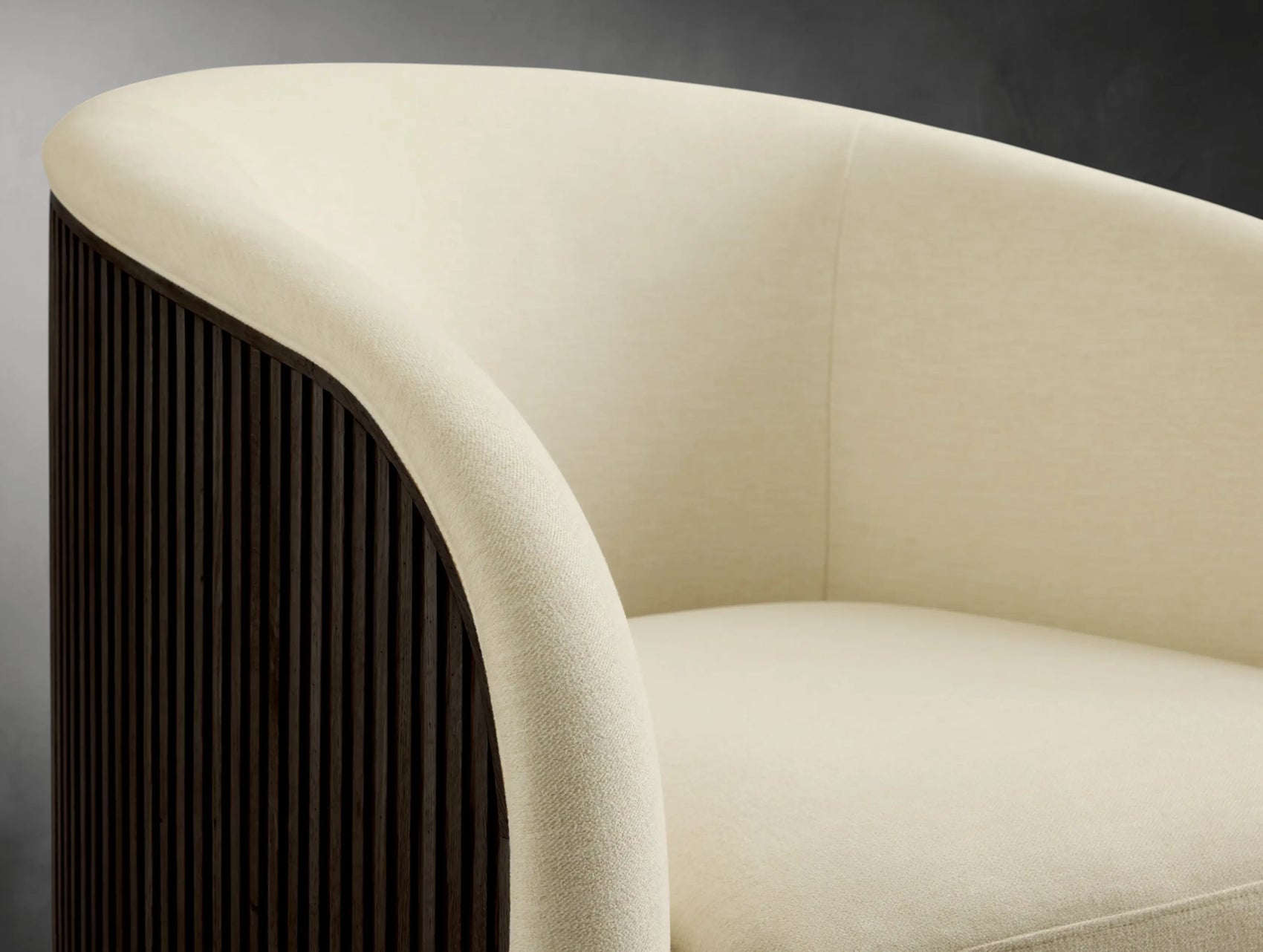 Pinecrest Swivel Chair