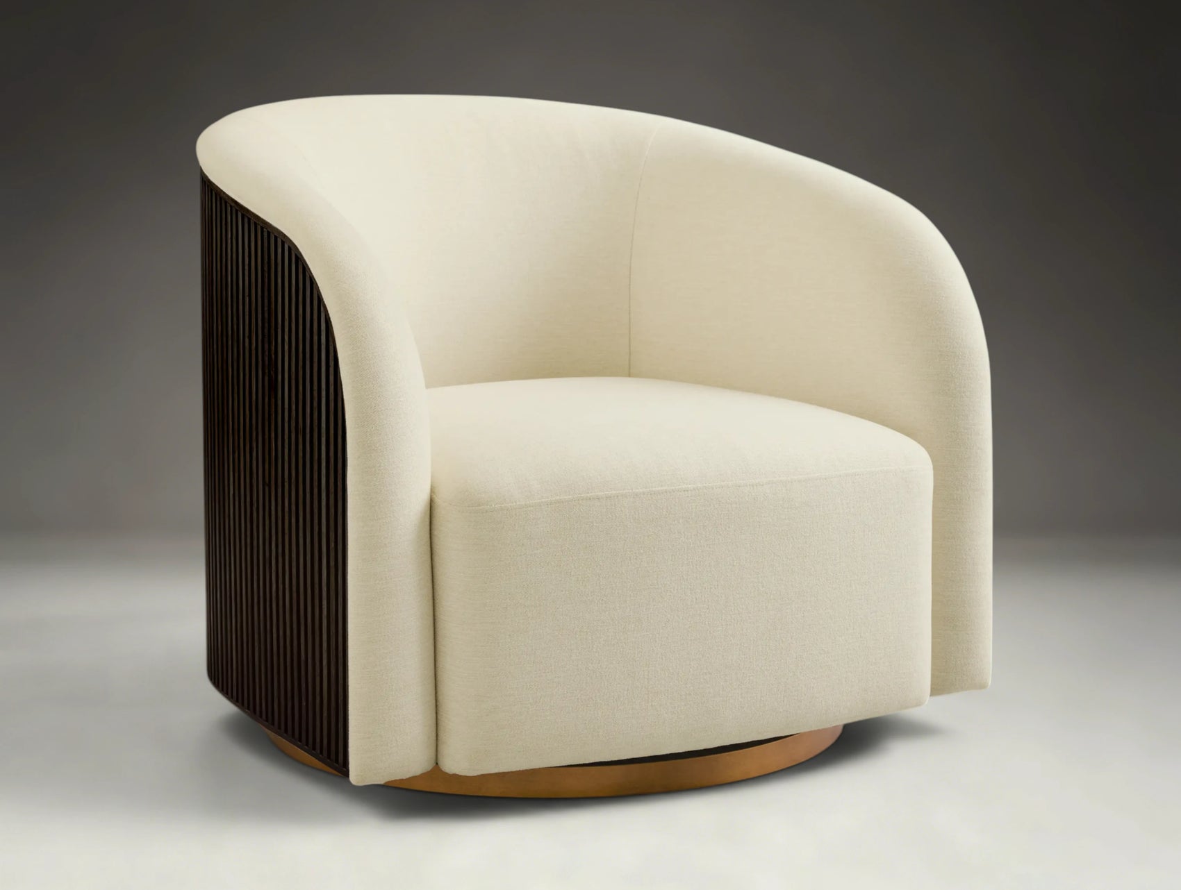 Pinecrest Swivel Chair