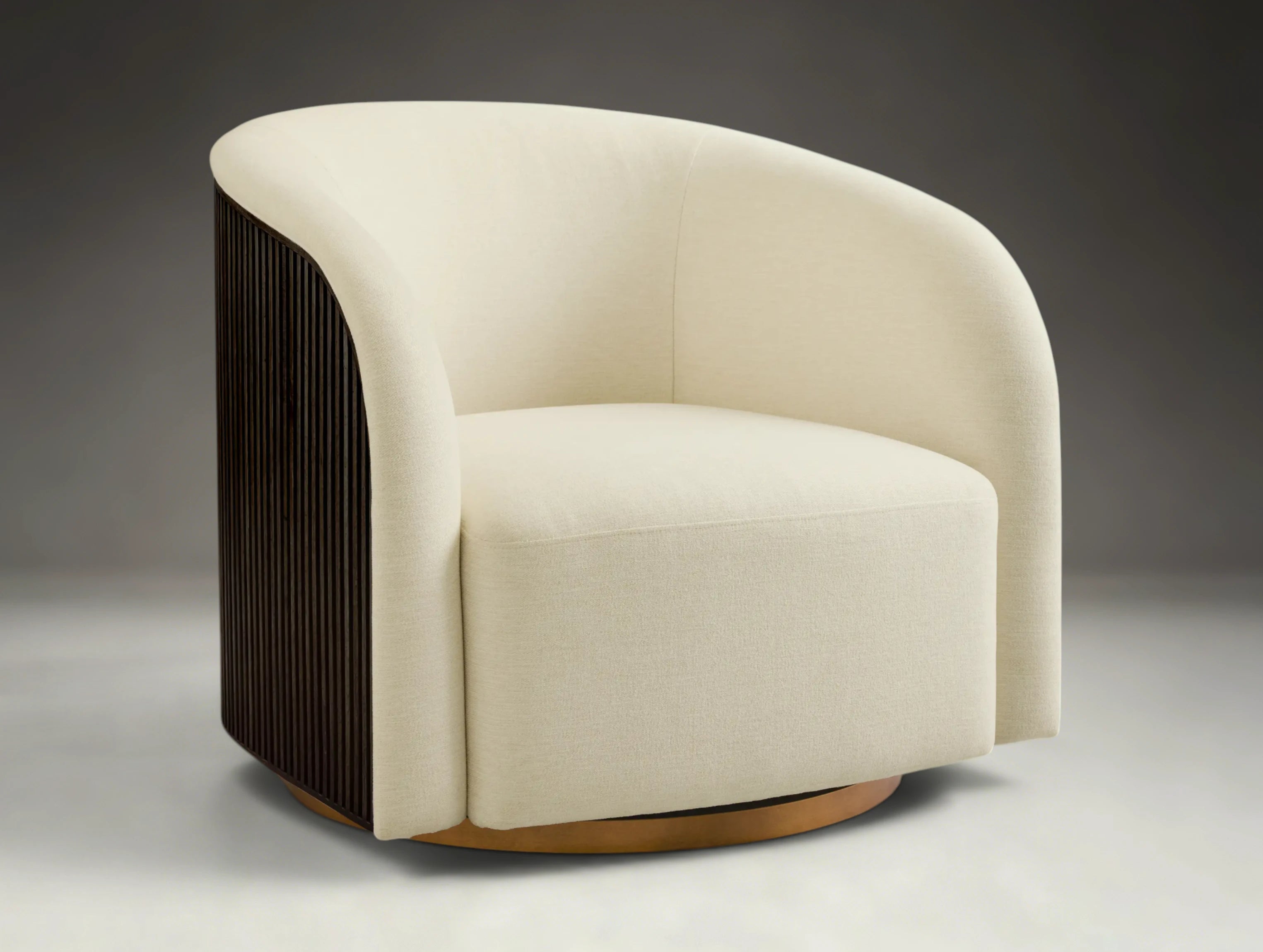 Pinecrest Swivel Chair