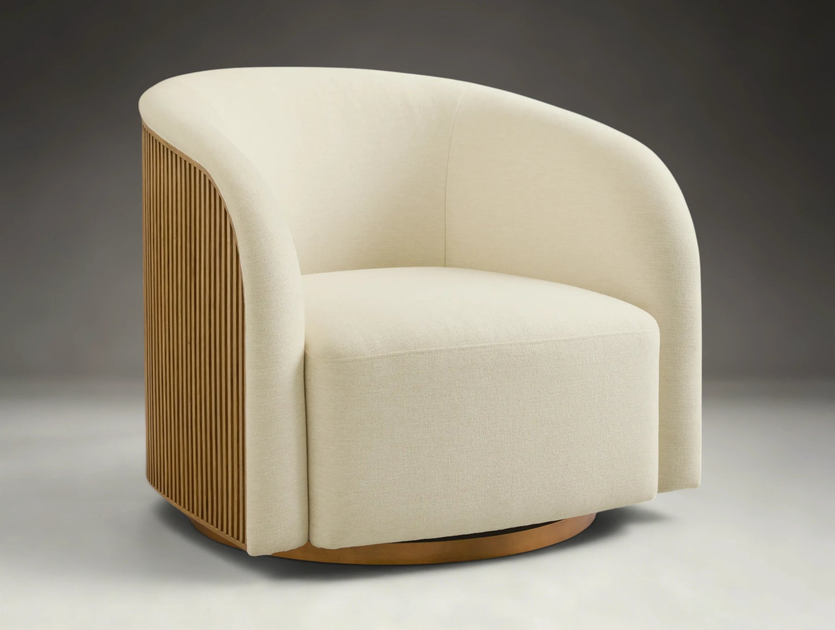 Pinecrest Swivel Chair