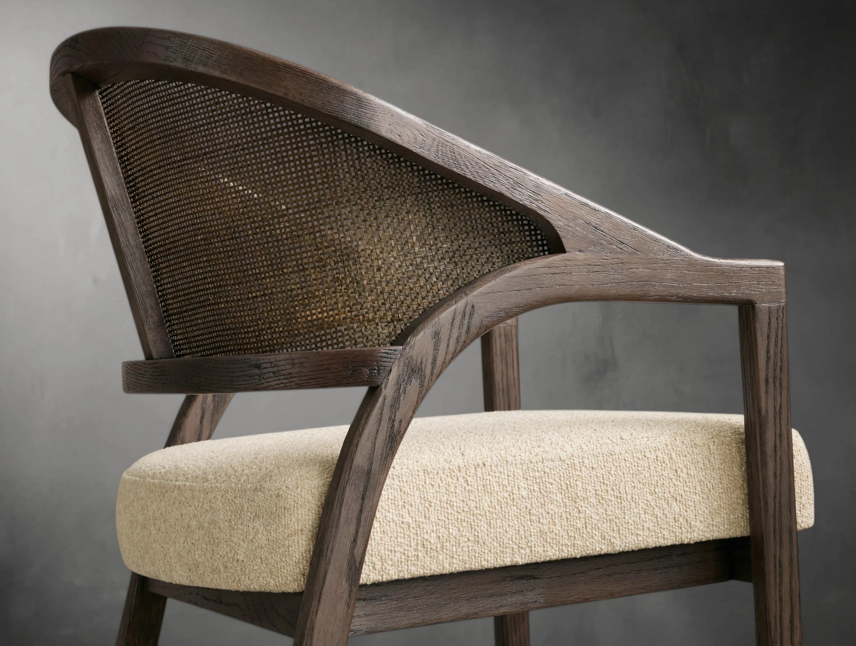 Aimay Stool