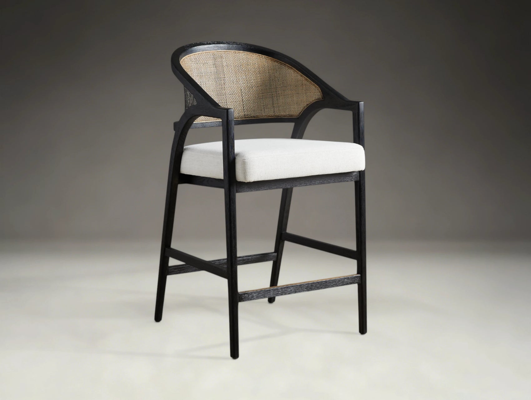 Aimay Stool