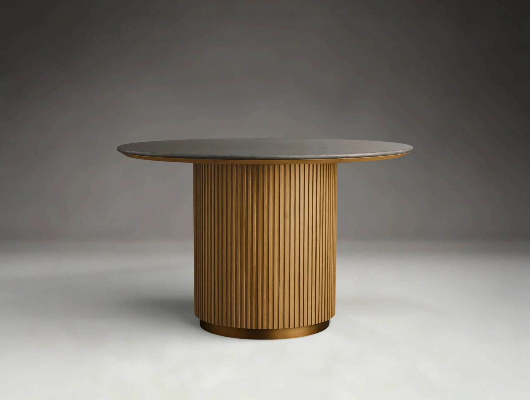 Pinecrest Round Dining Table