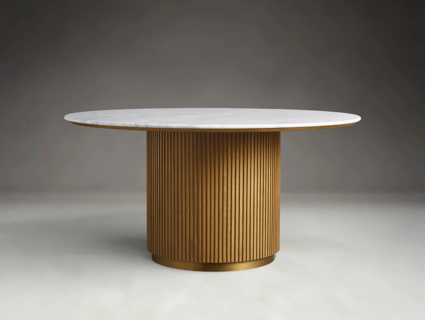 Pinecrest Round Dining Table