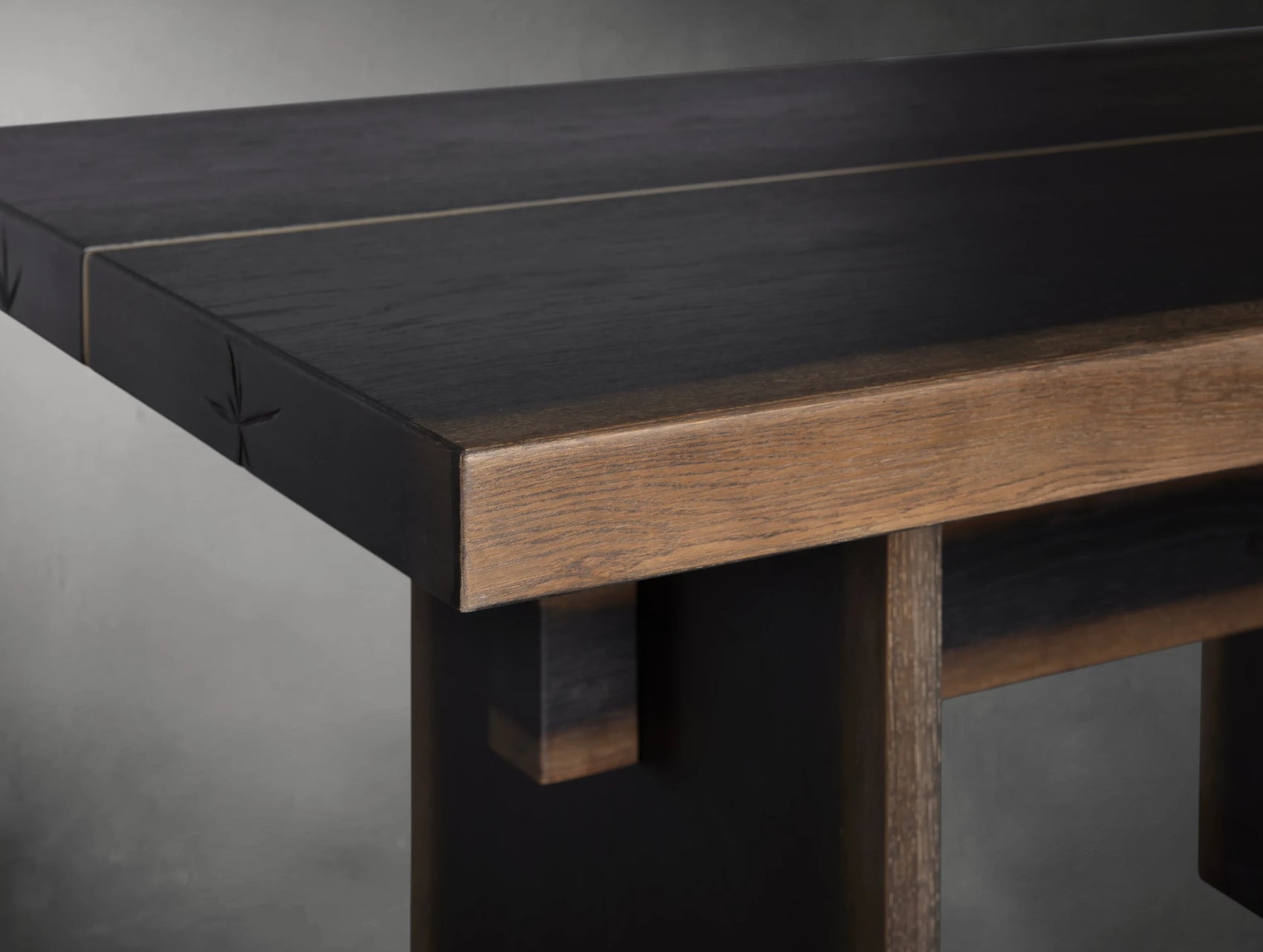 Mirova Dining Table