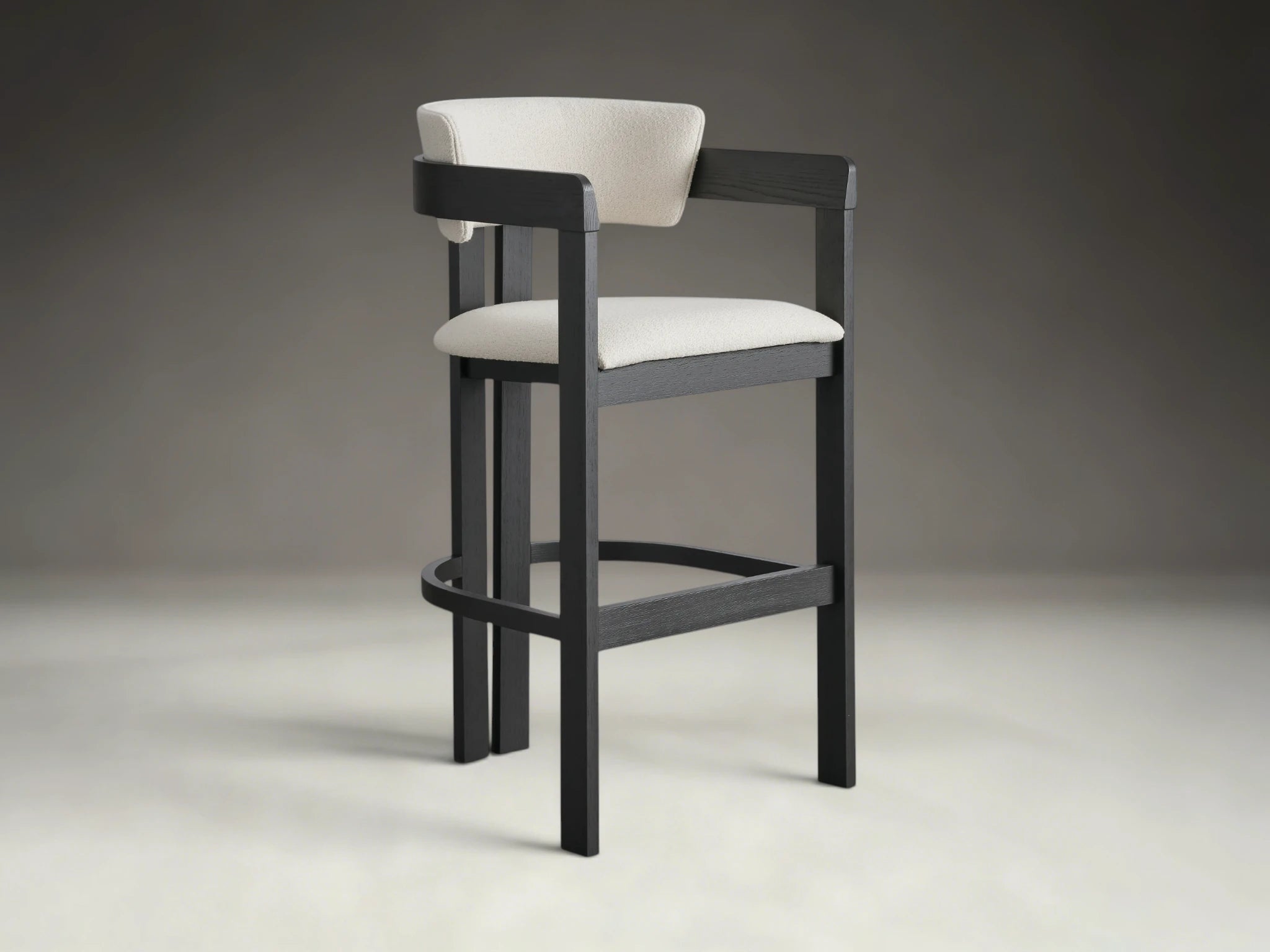 Reden Stool
