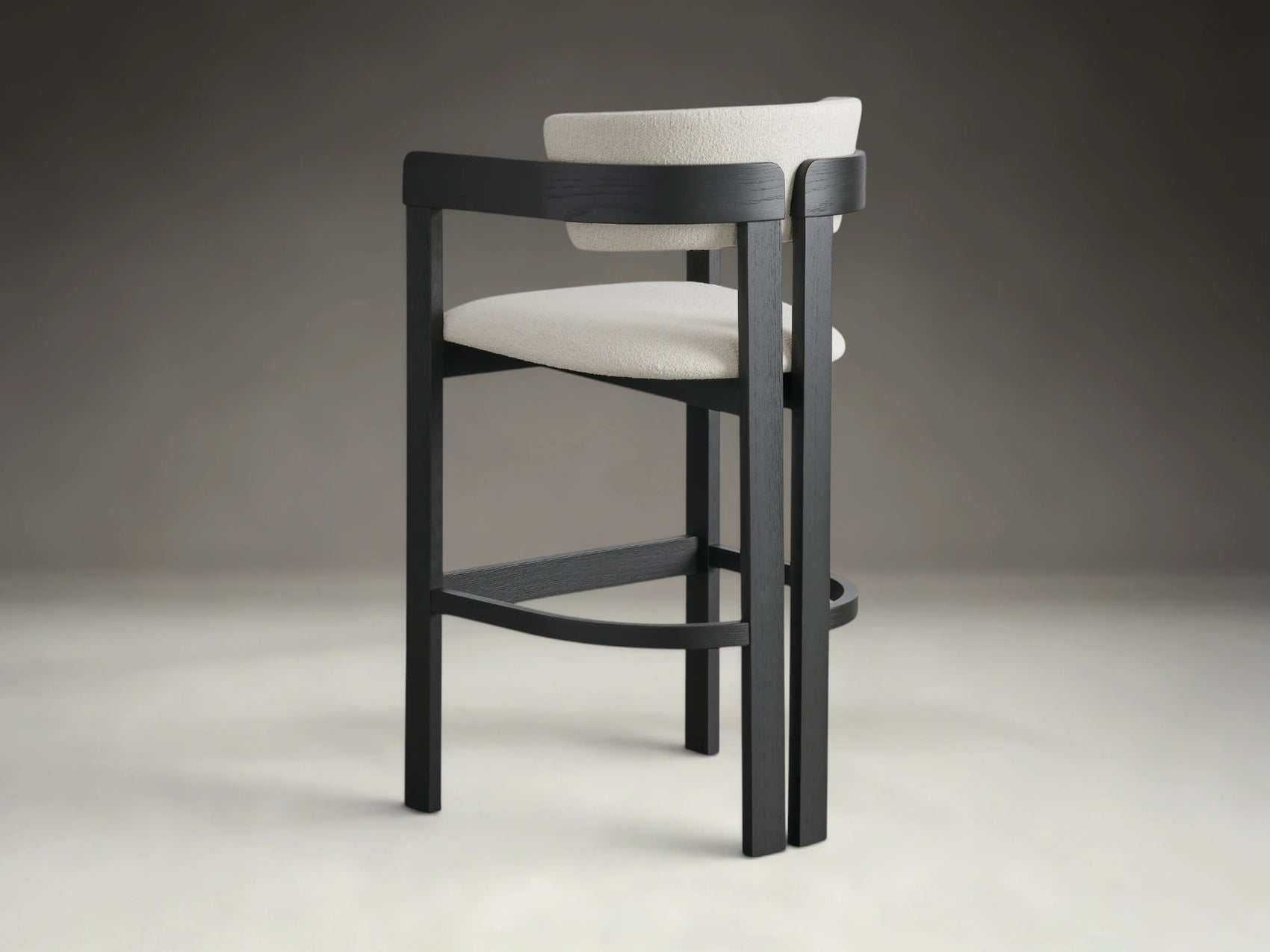 Reden Stool