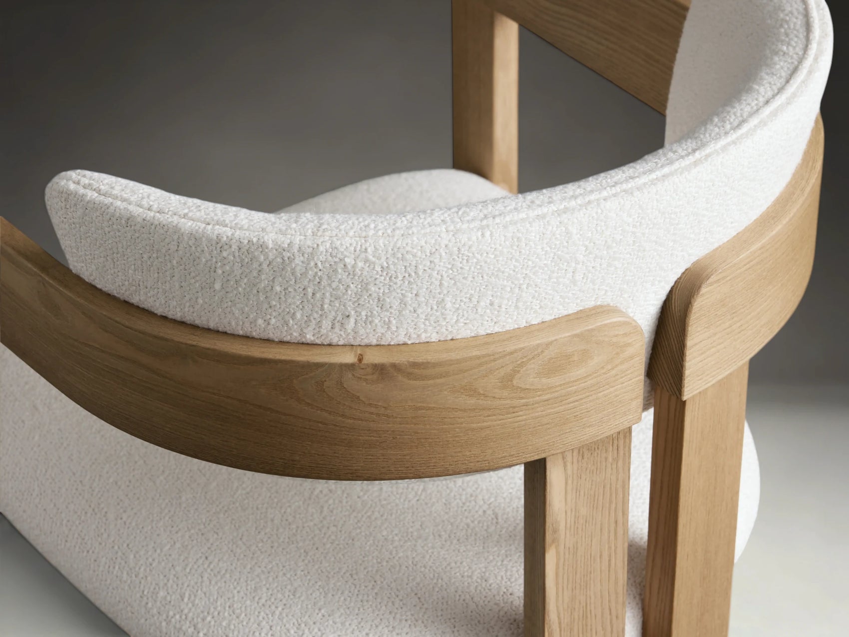 Menoo Dining Chair