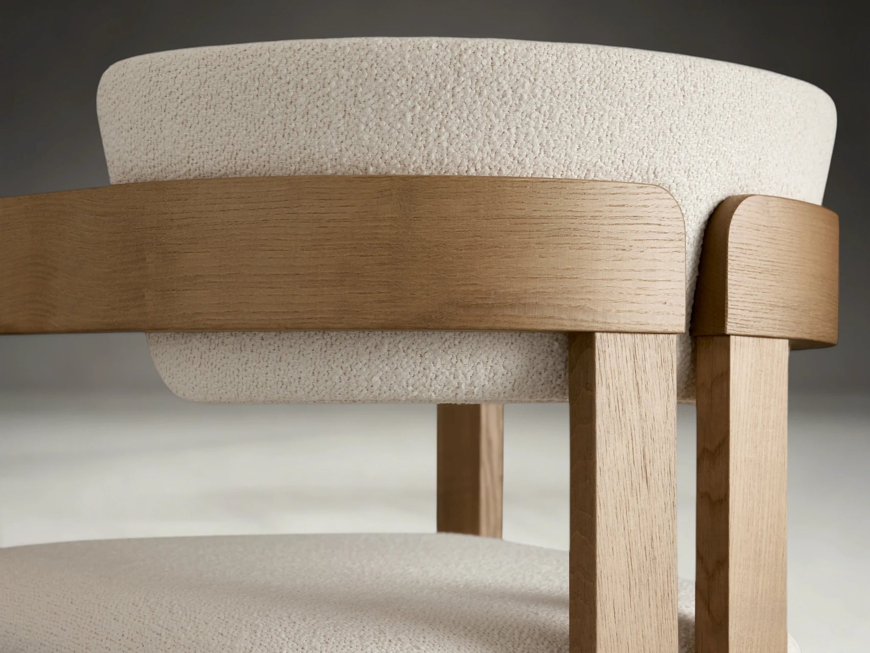 Reden Stool