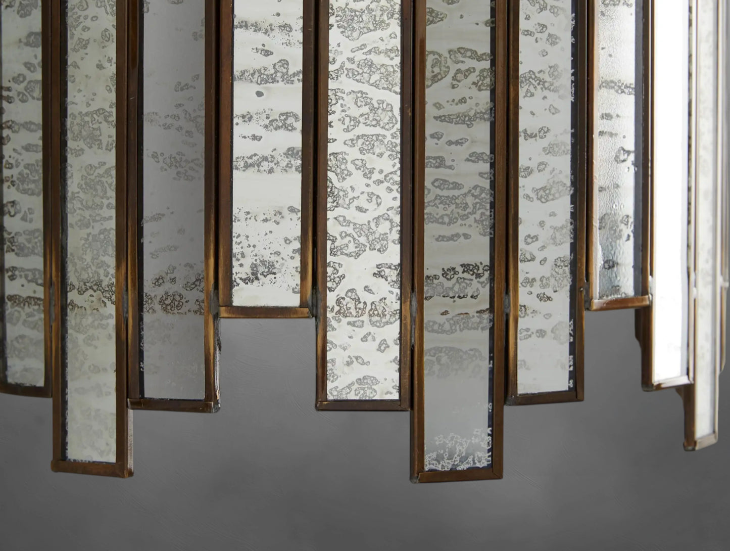 Laile Sconce