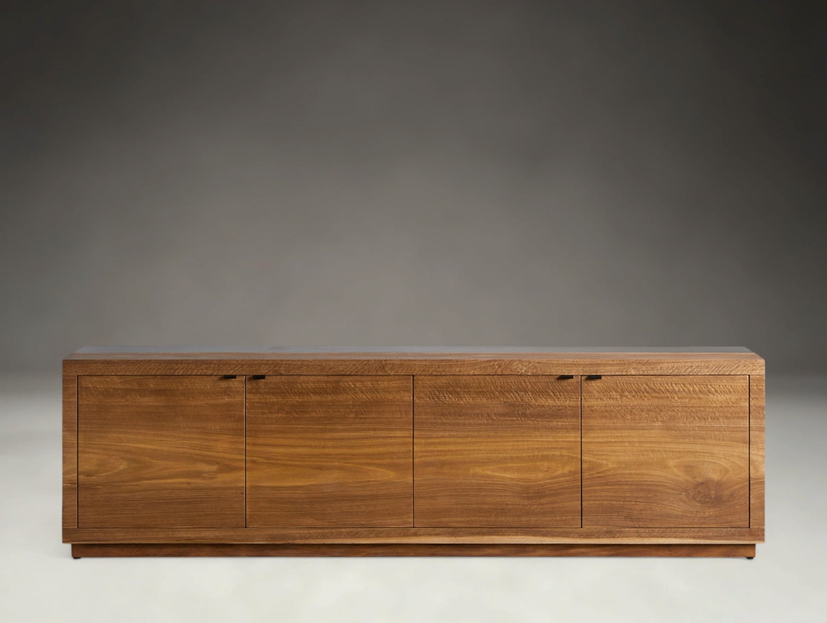 Aurelion Media Console