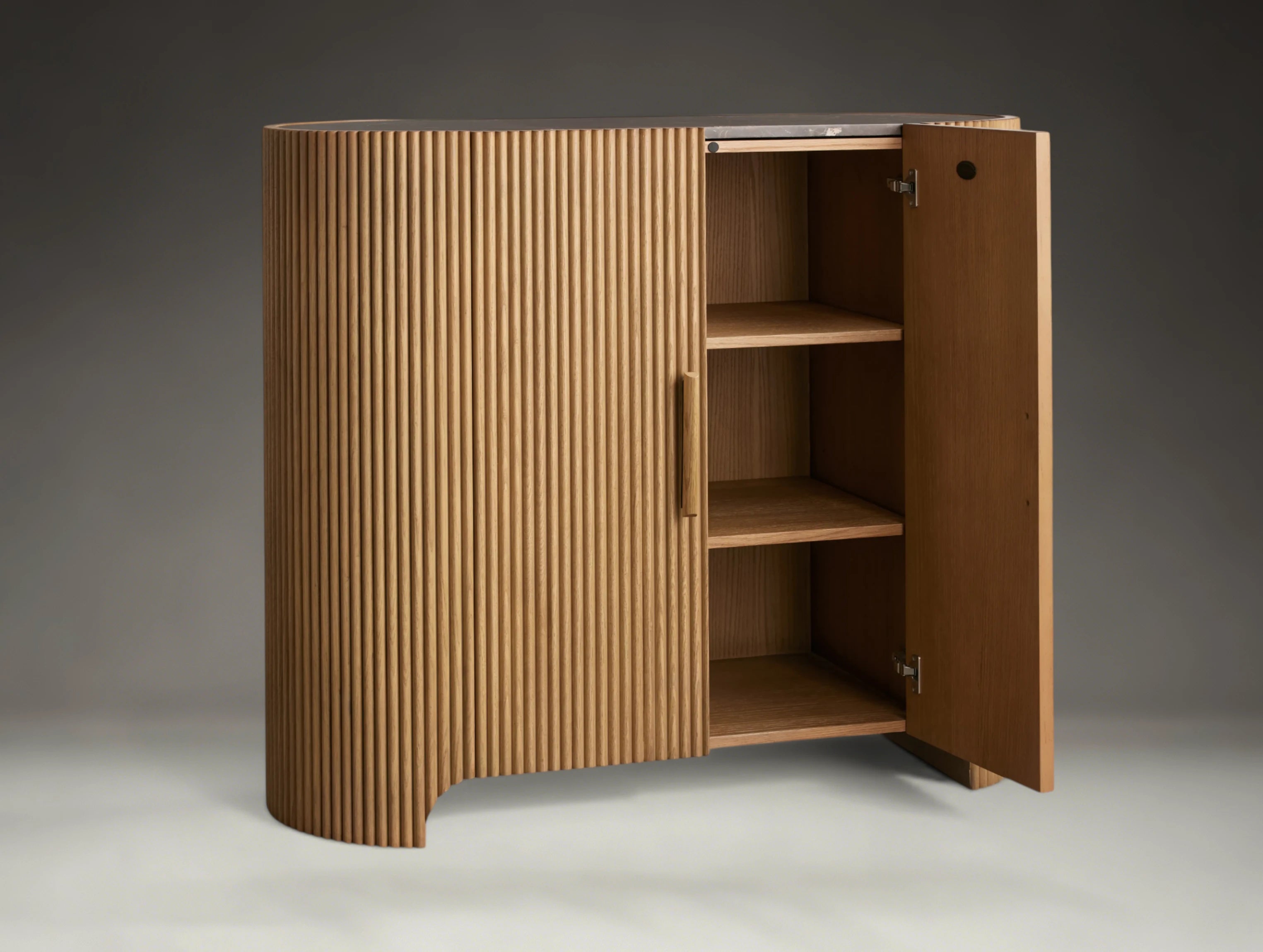Avero Hall Chest