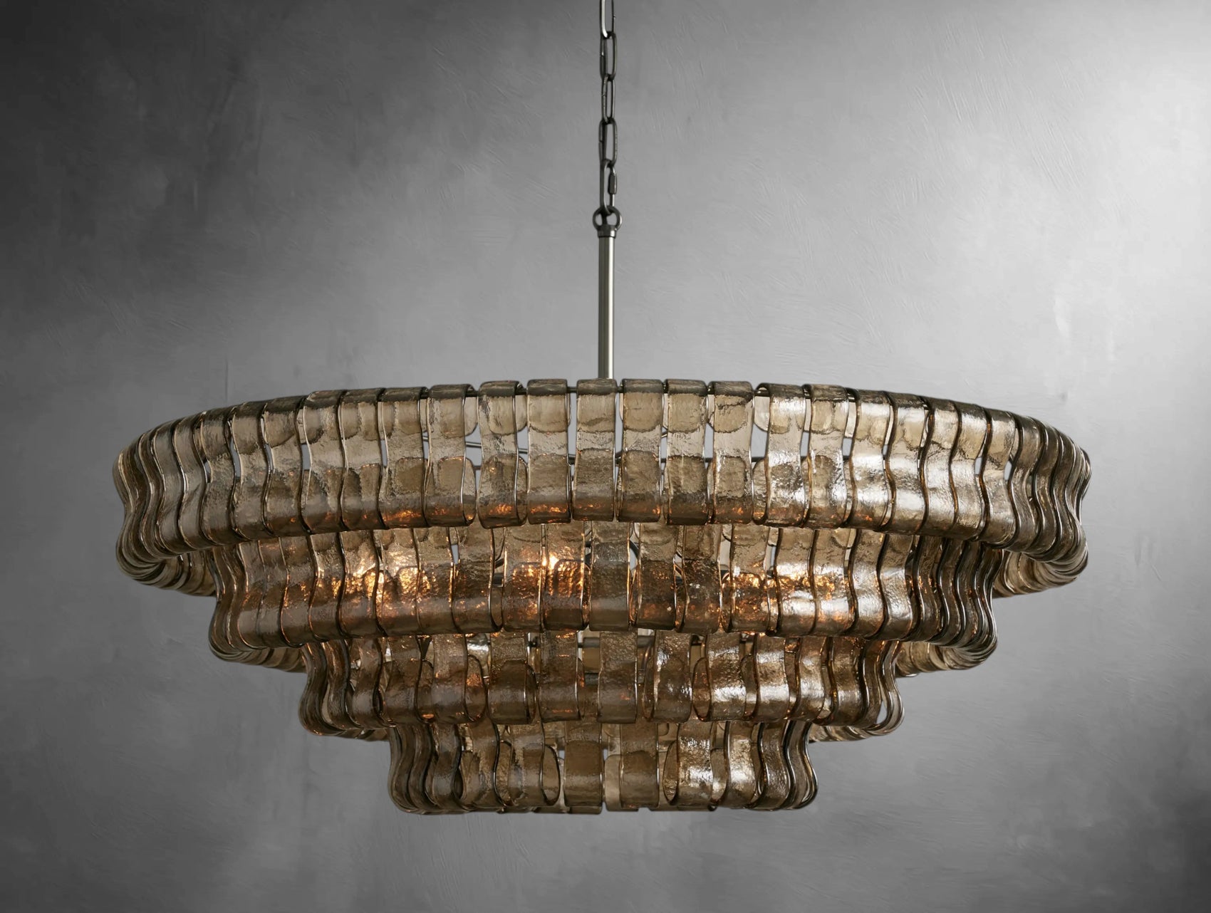 Ghigacio Round Chandelier