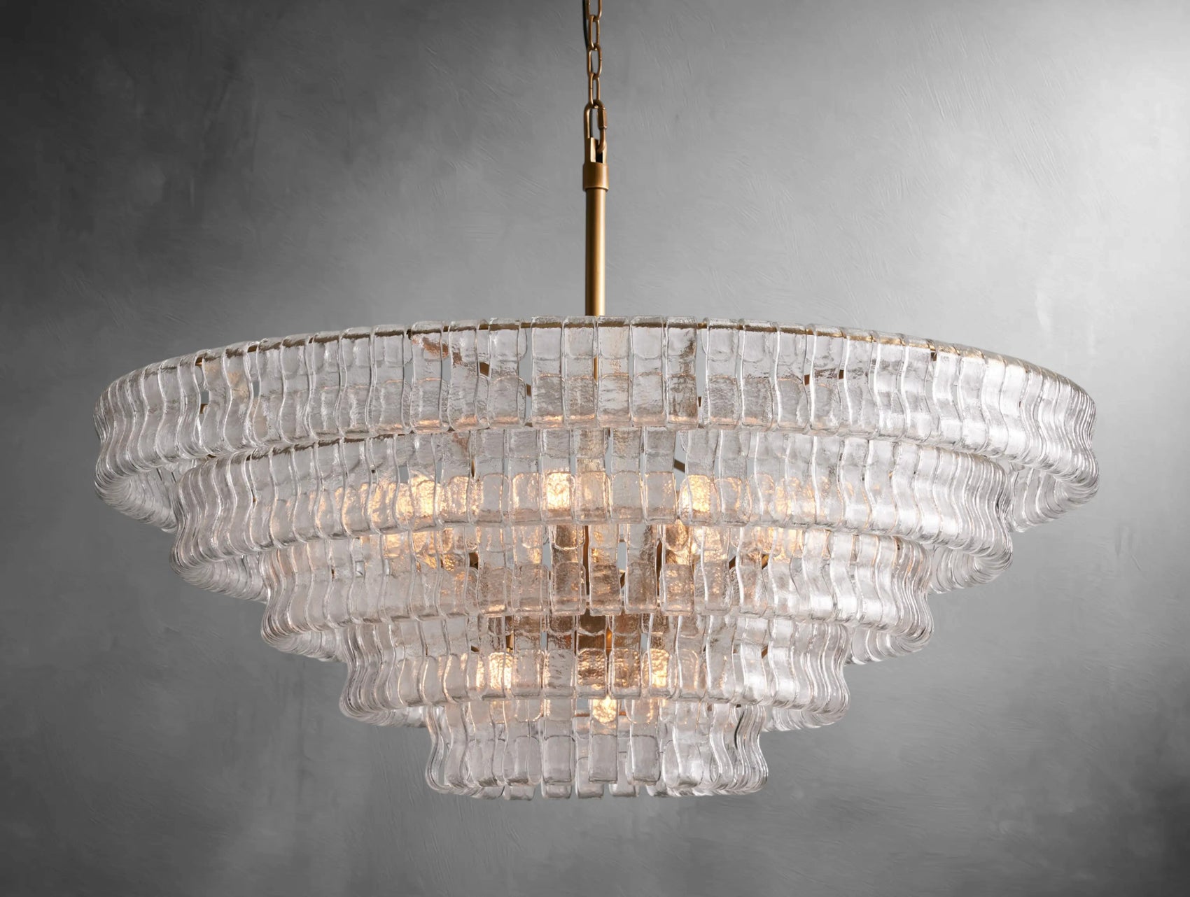 Ghigacio Round Chandelier