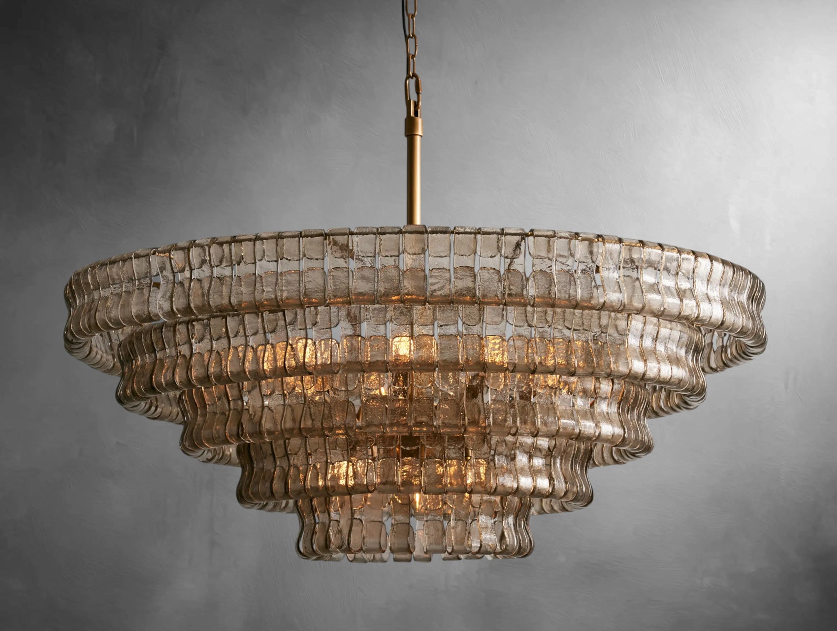 Ghigacio Round Chandelier