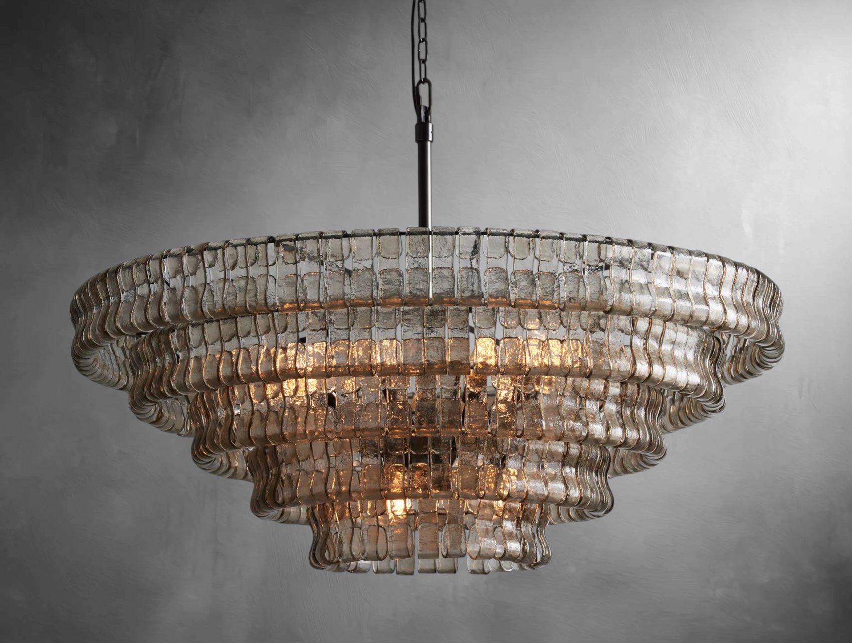 Ghigacio Round Chandelier