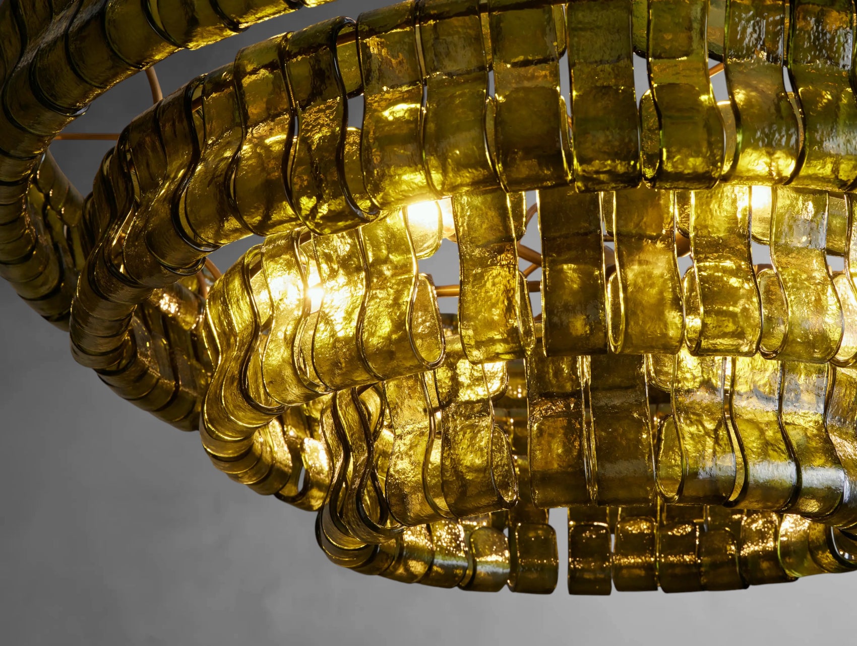 Ghigacio Round Chandelier