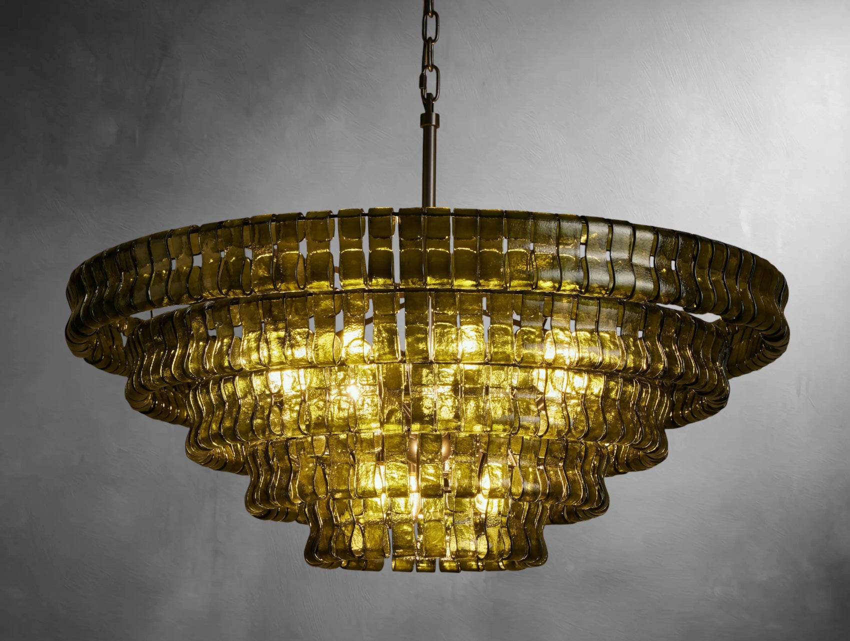 Ghigacio Round Chandelier