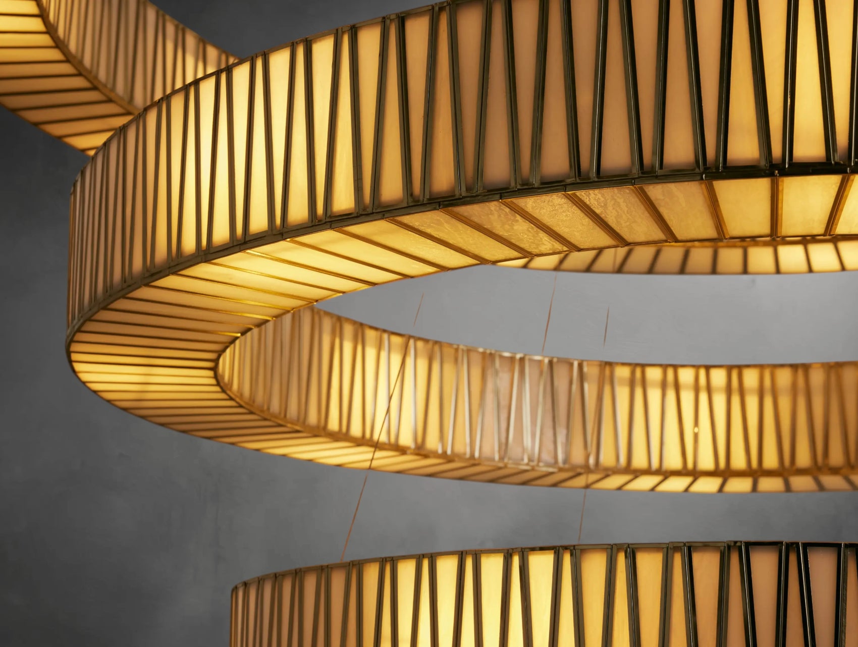 Jannet 3-Tier Round Chandelier