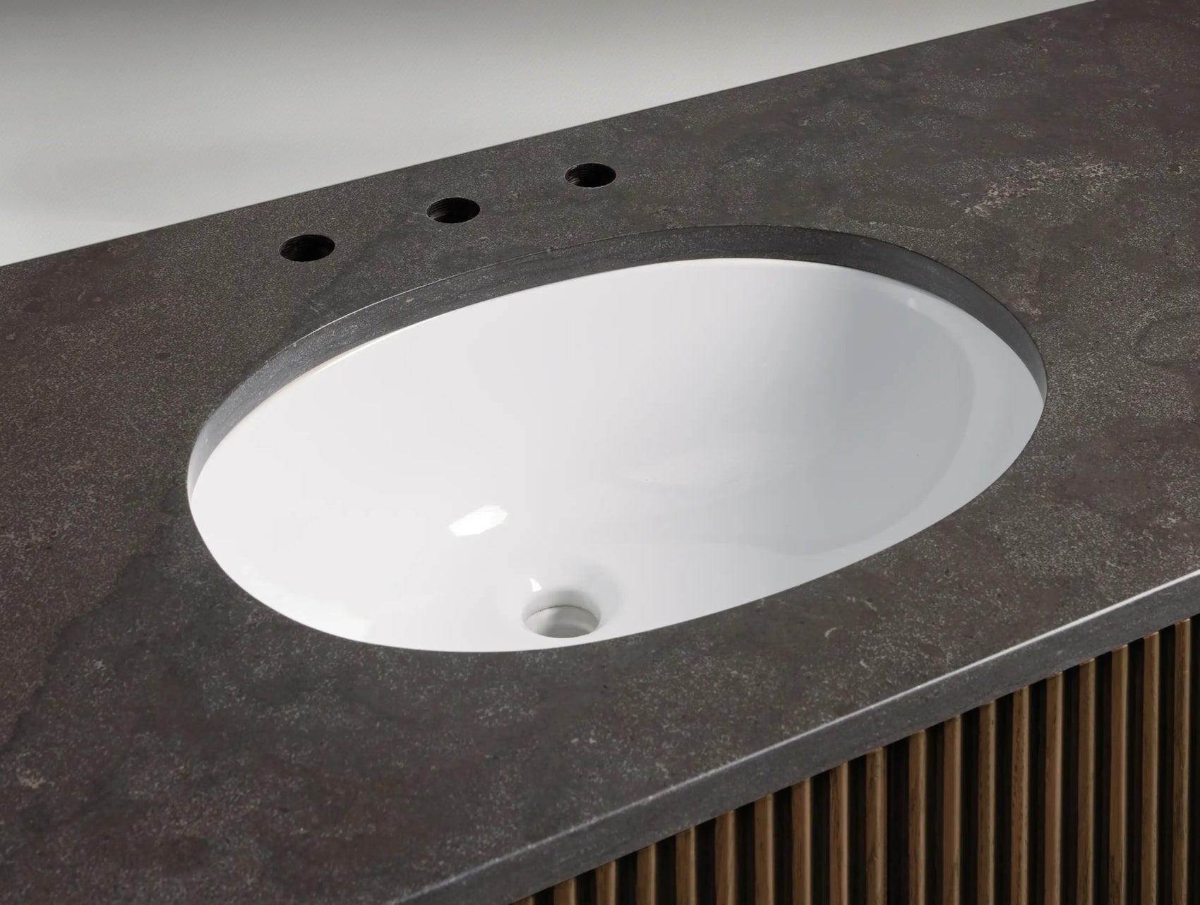 Pinecrest Wide Single Vanity