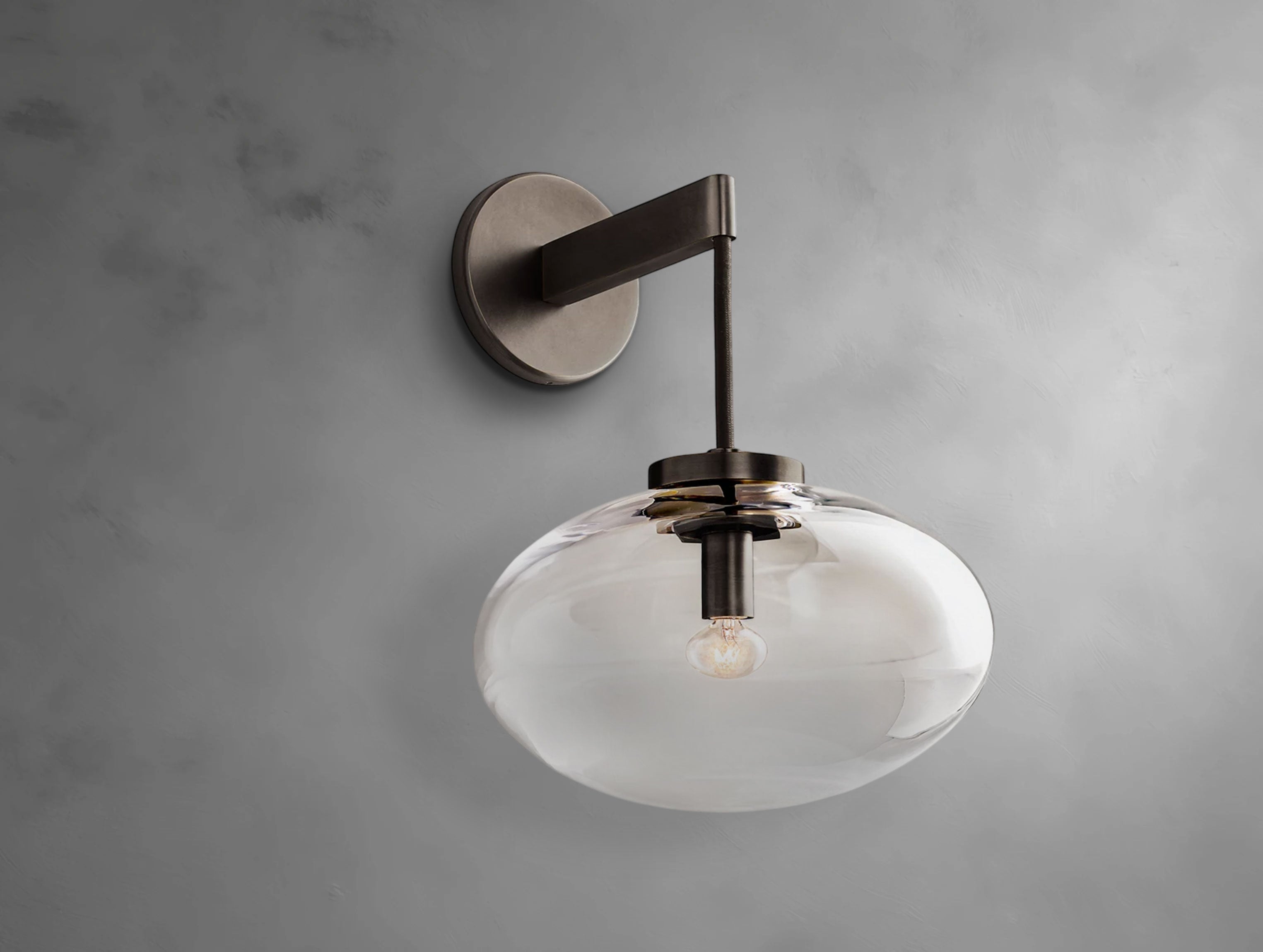 Elara Clear Glass Sconce