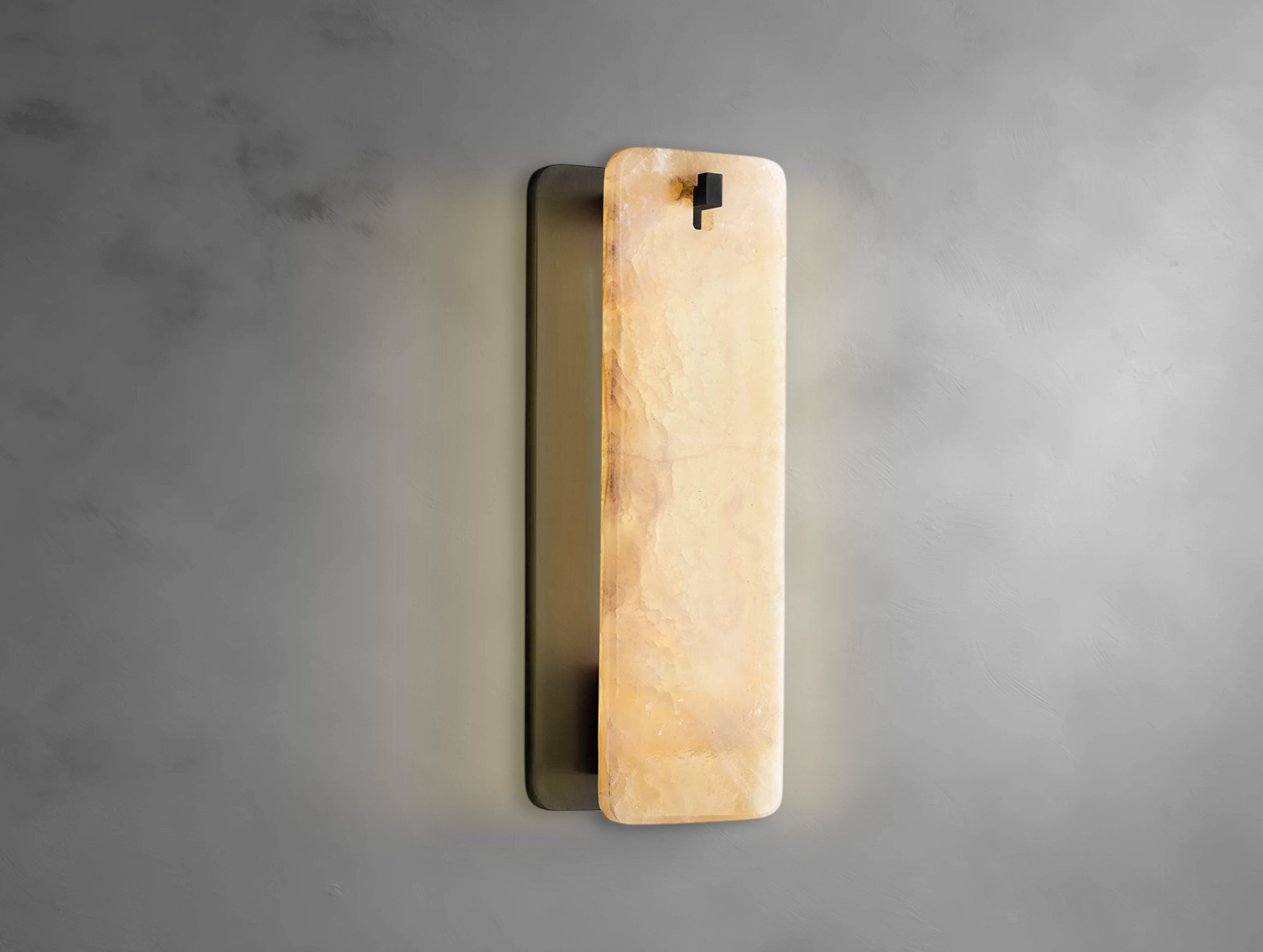 karamatte Onyx Sconce