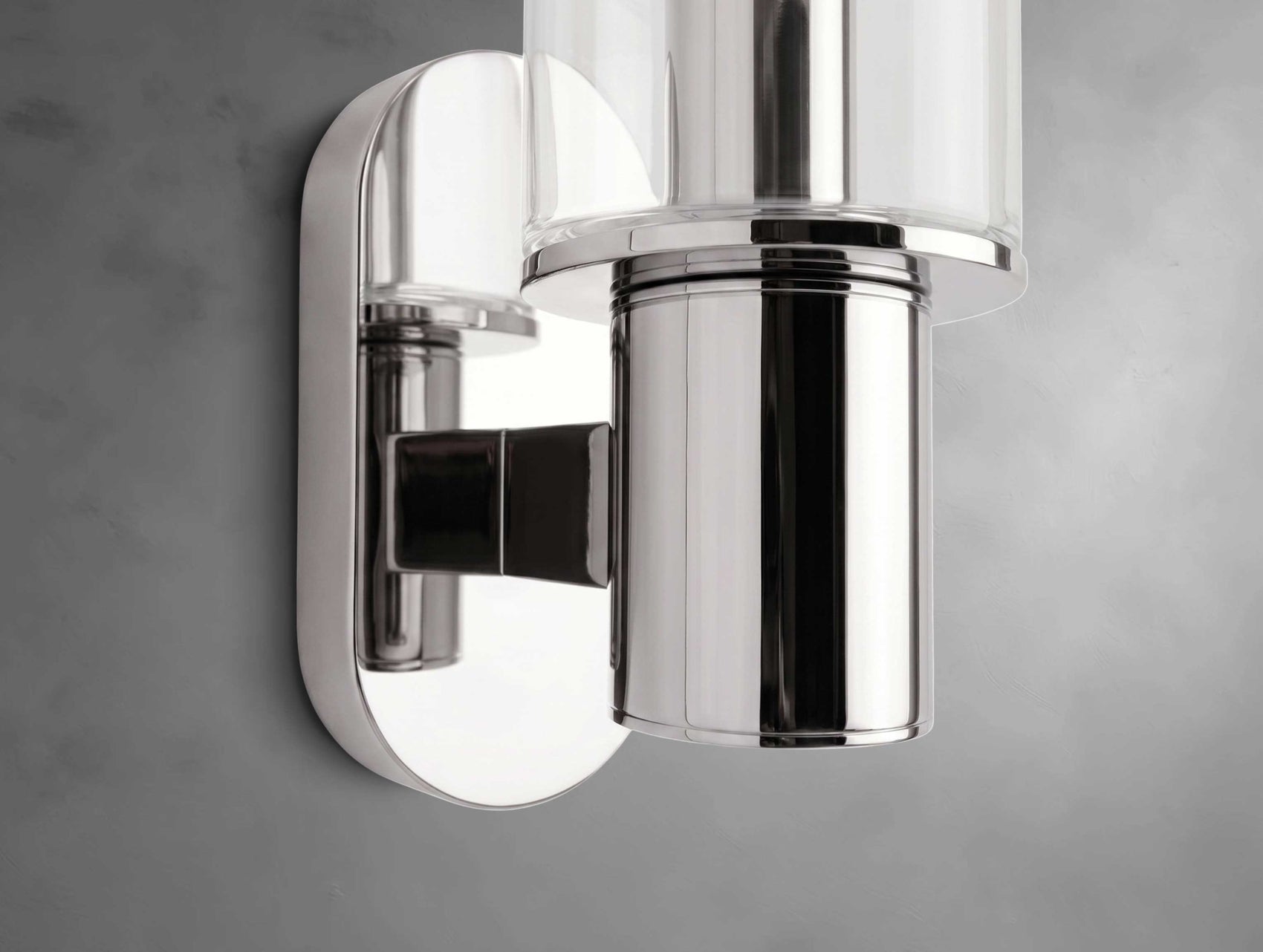 Harly Sconce in Clear
