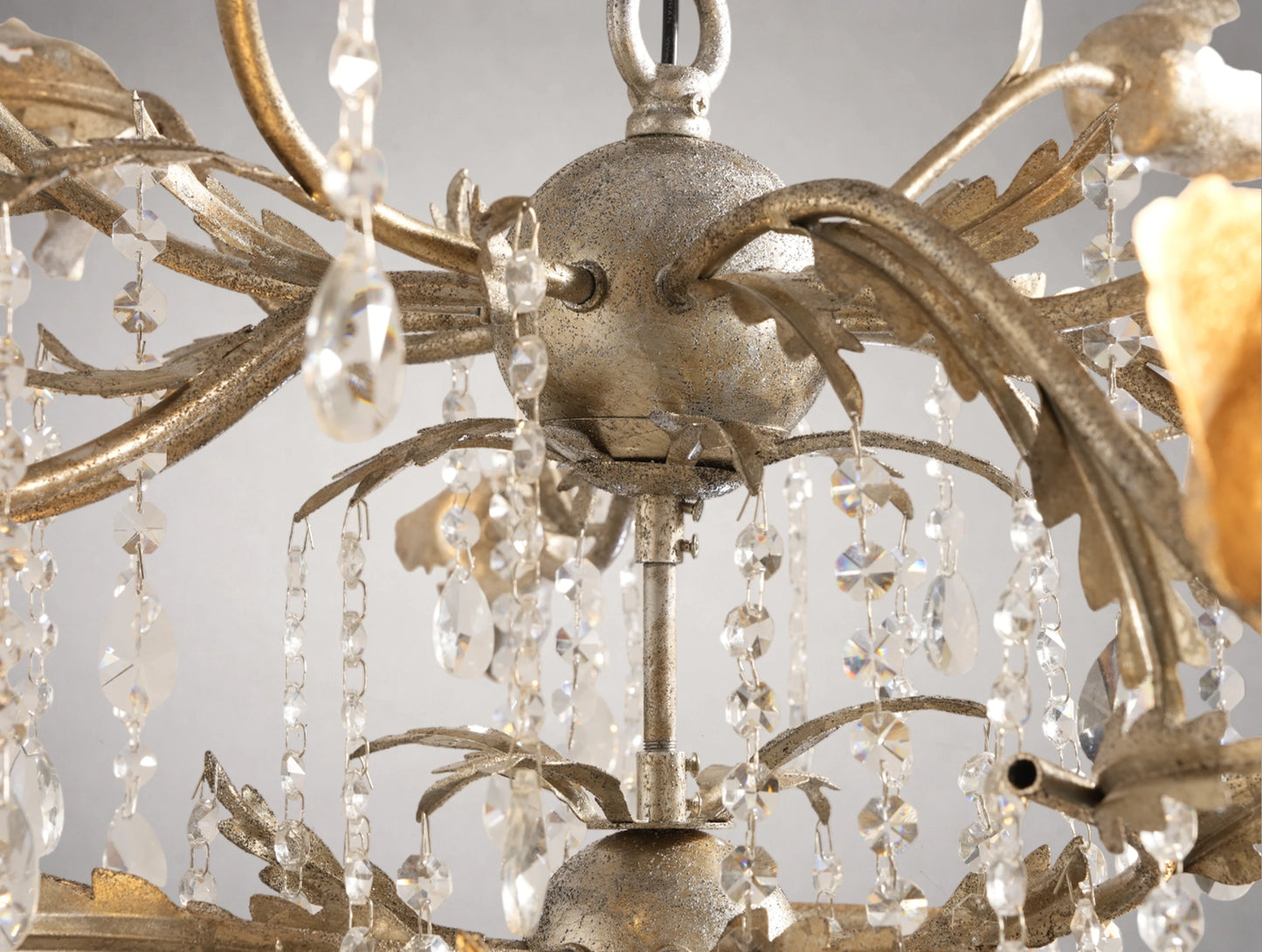 Viticio Round Chandelier