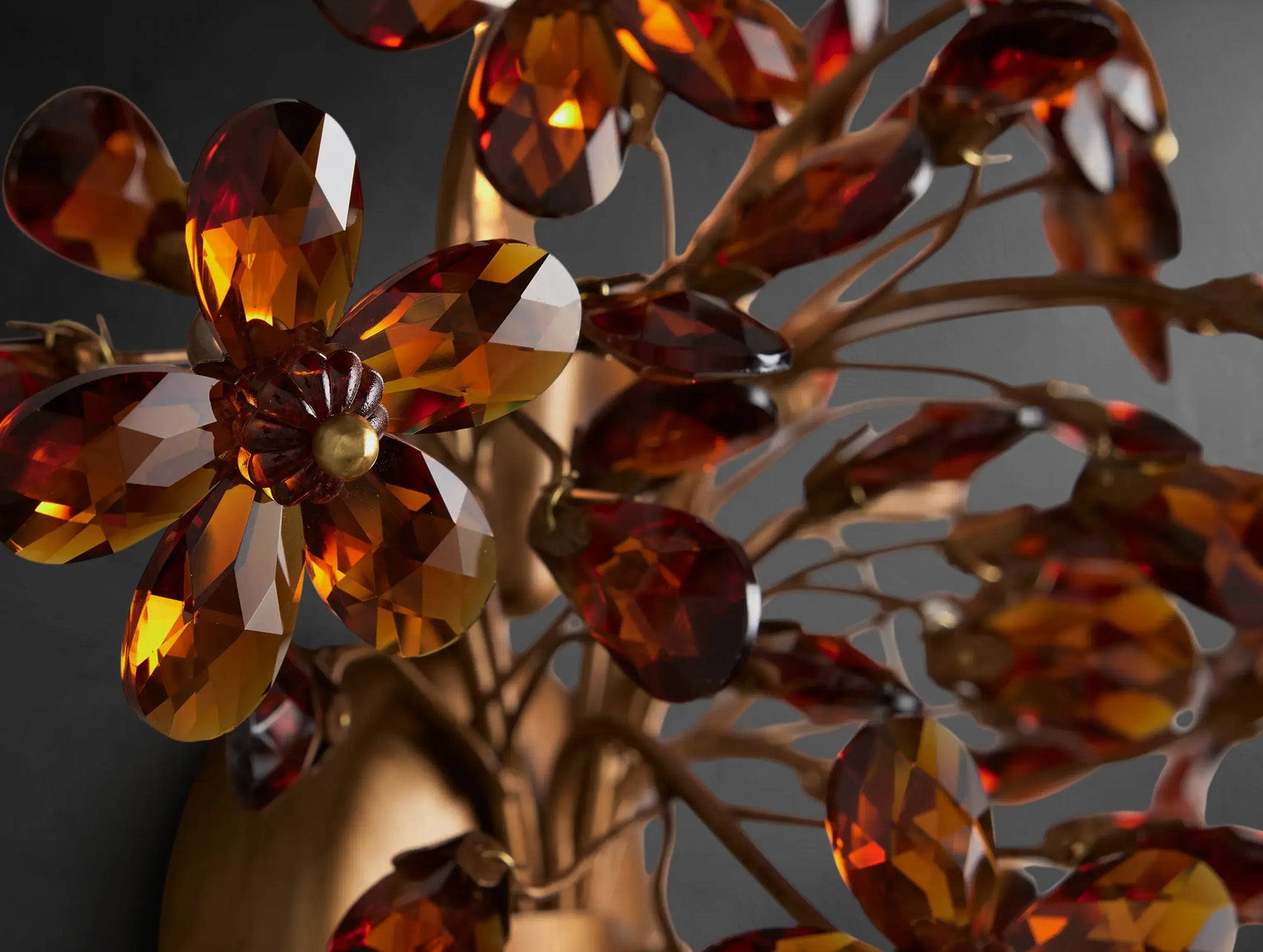 Fiono Sconce