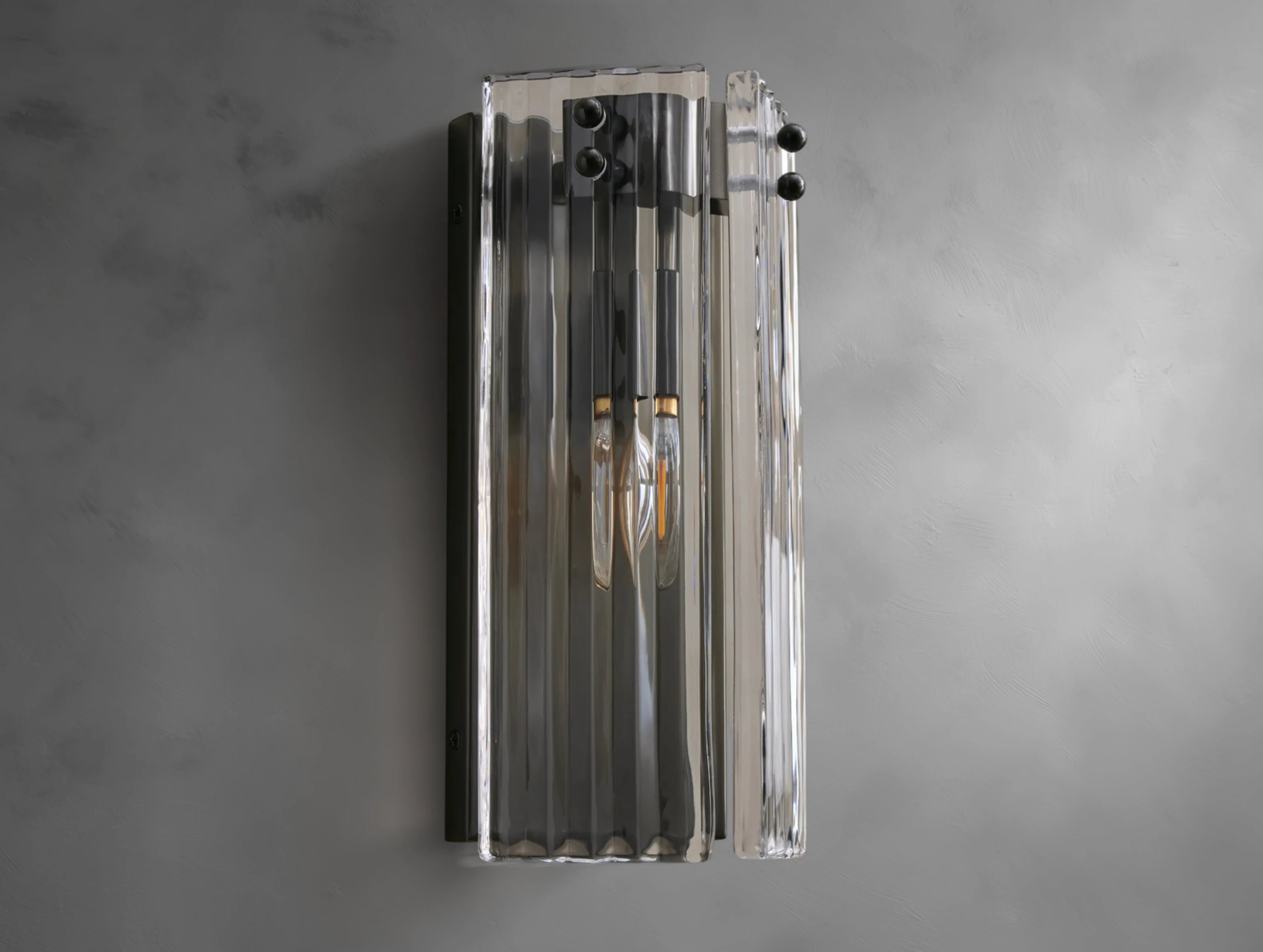 Dulsie Sconce