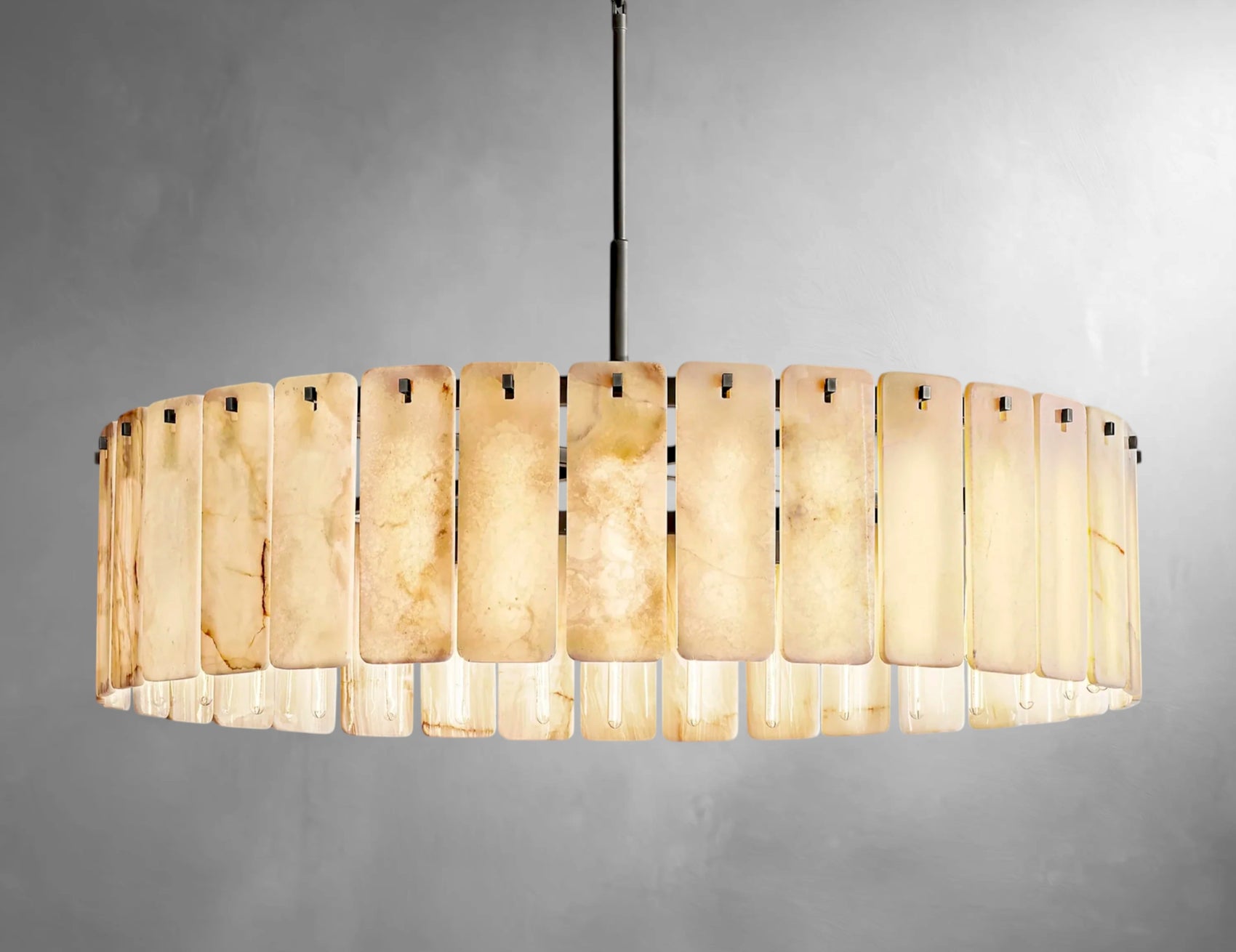 karamatte Onyx Round Chandelier