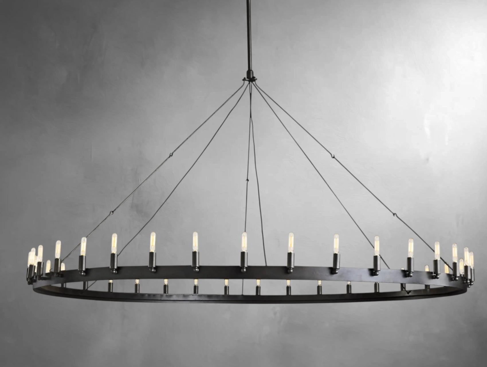 Kemion Vintage Filament Round Chandelier