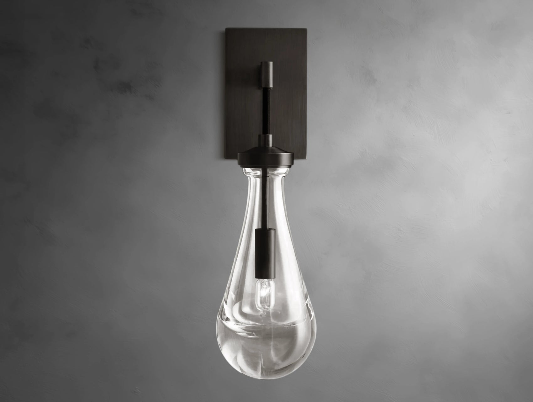Velis Rain Glass Outdoor Sconce