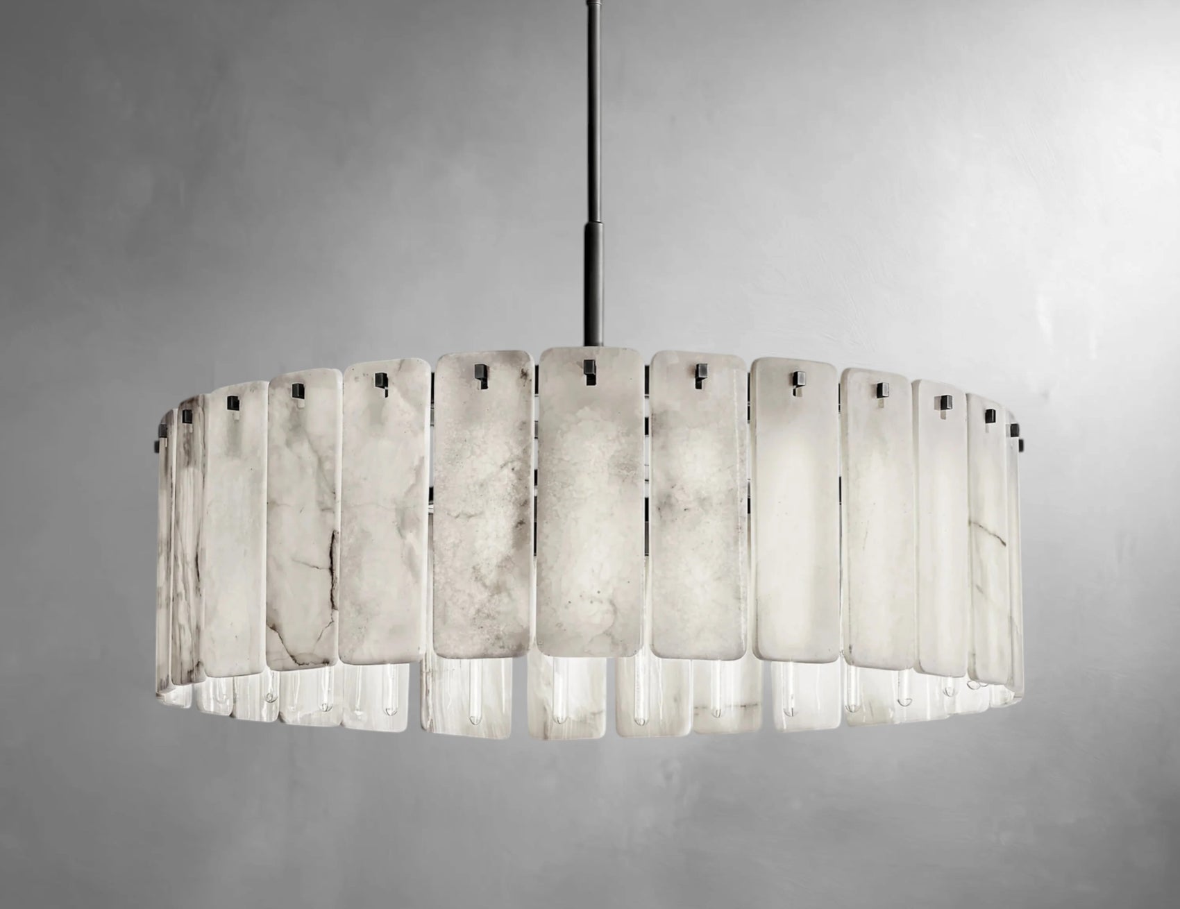 karamatte Onyx Round Chandelier