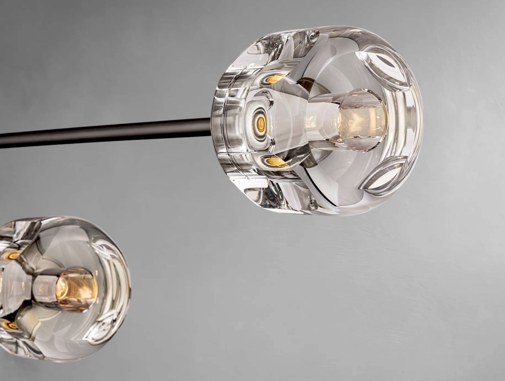 Demorat Mobile Linear Chandelier