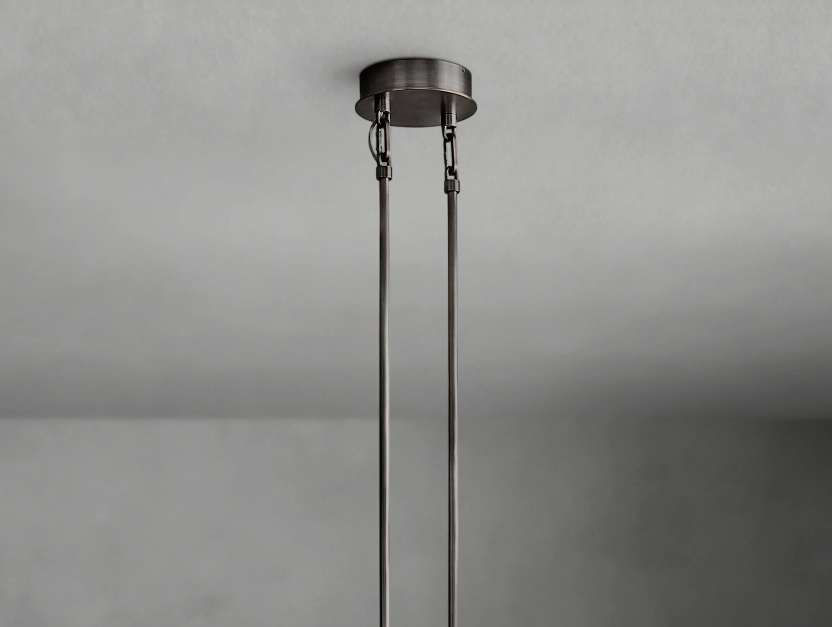 Demorat Mobile Linear Chandelier