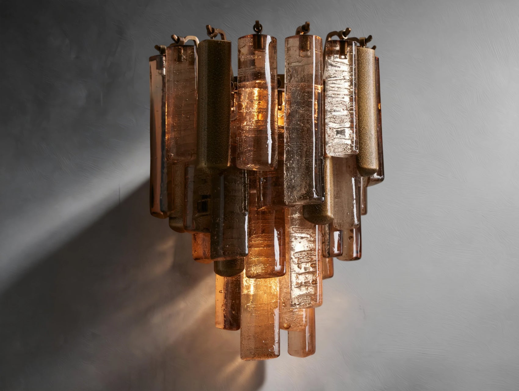 Nova Sconce