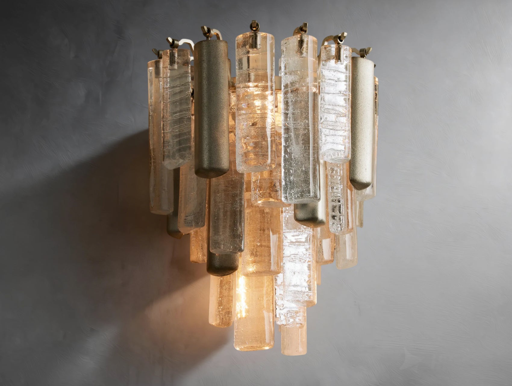 Nova Sconce