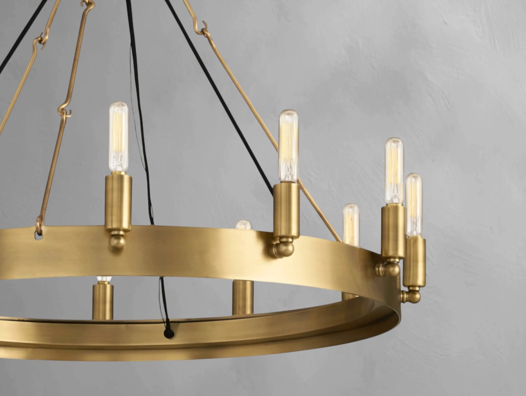 Kemion Vintage Filament Round Chandelier