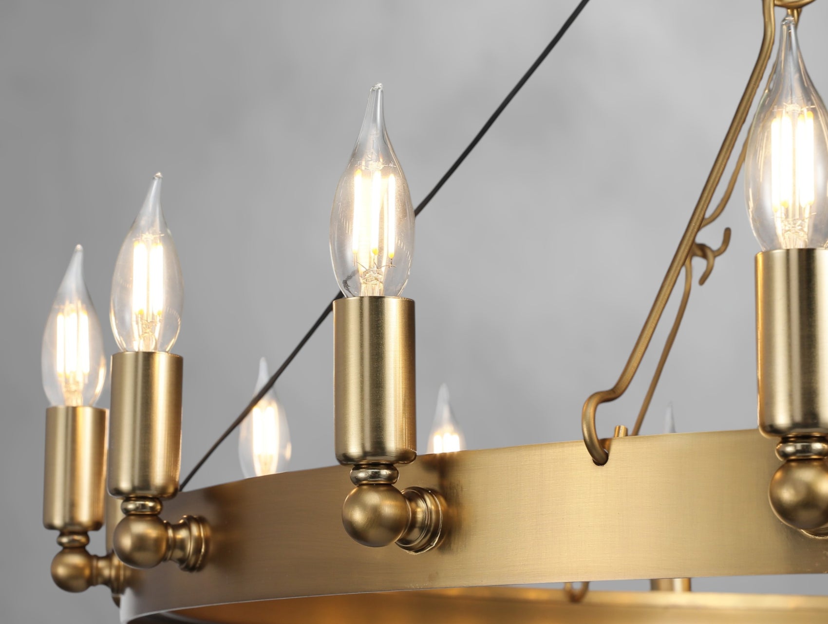 Kemion Vintage Filament Round Chandelier