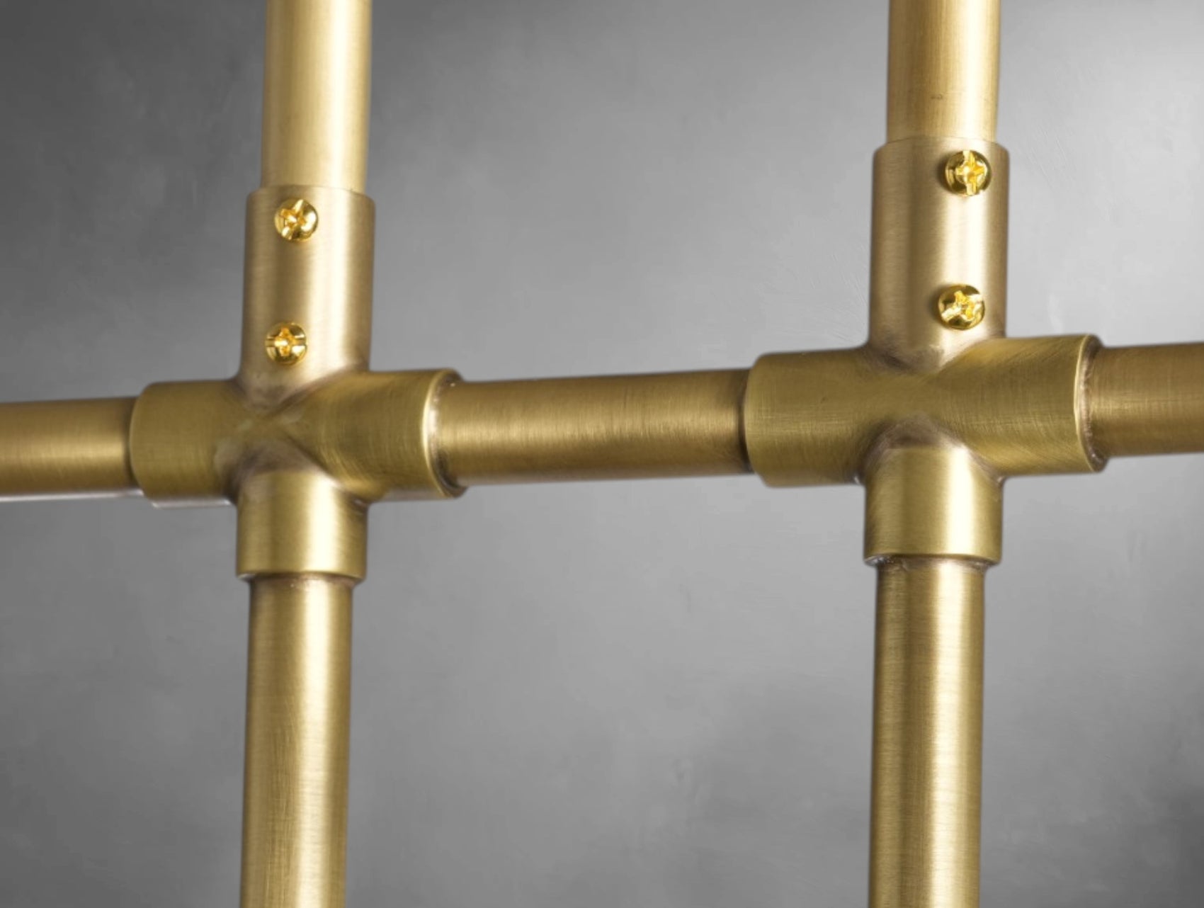 Demorat Mobile Linear Chandelier