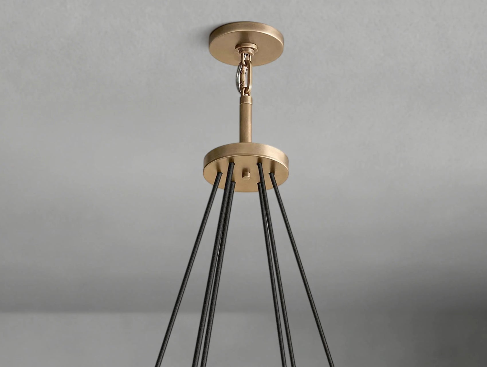 Demorat Round Chandelier