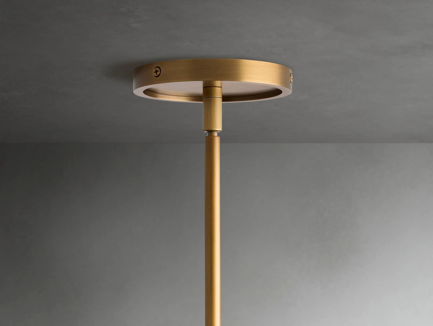 Rardos Chandelier