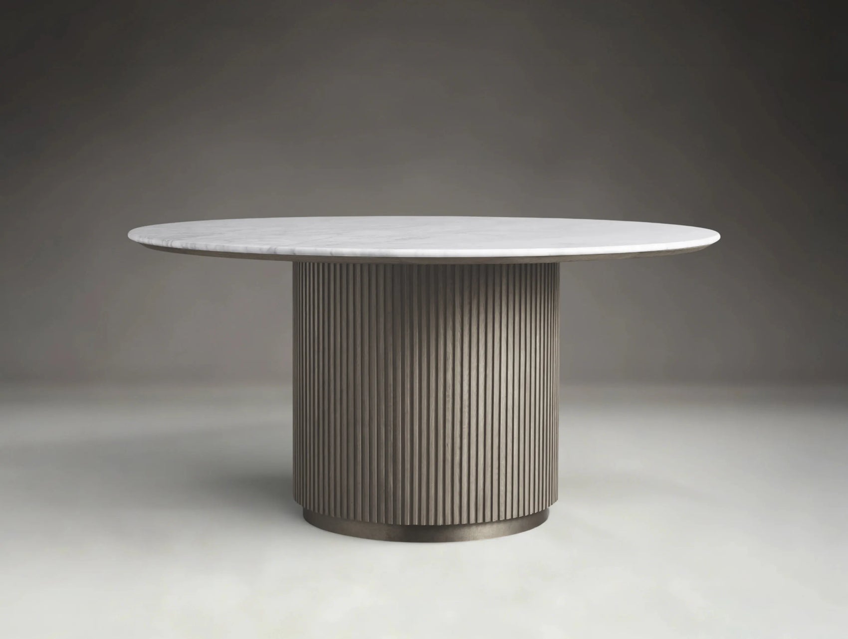 Pinecrest Round Dining Table