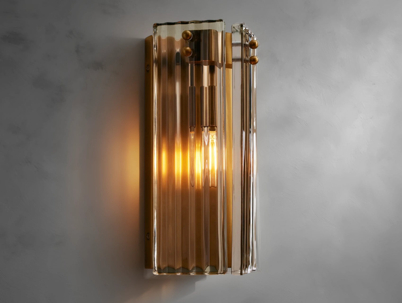 Dulsie Sconce