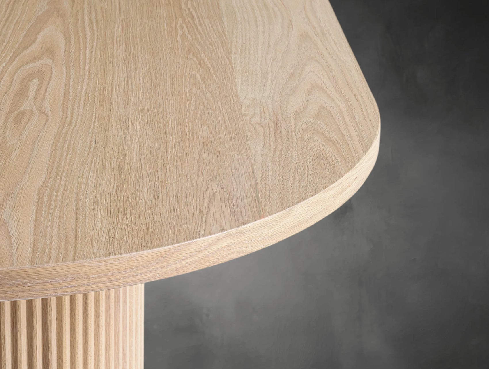 Verrow Dining Table