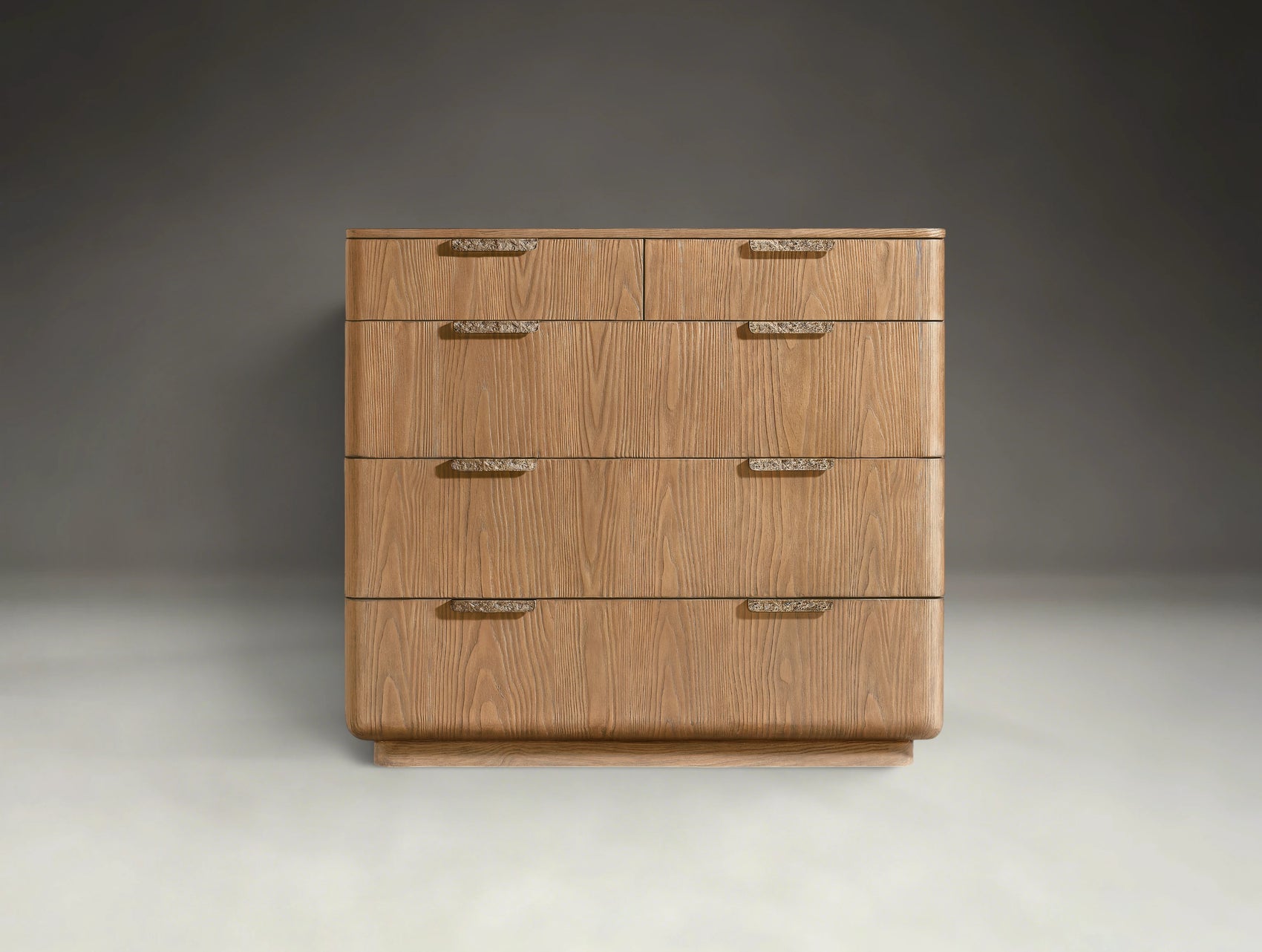 Arvello Cyrus 5-Drawer Dresser